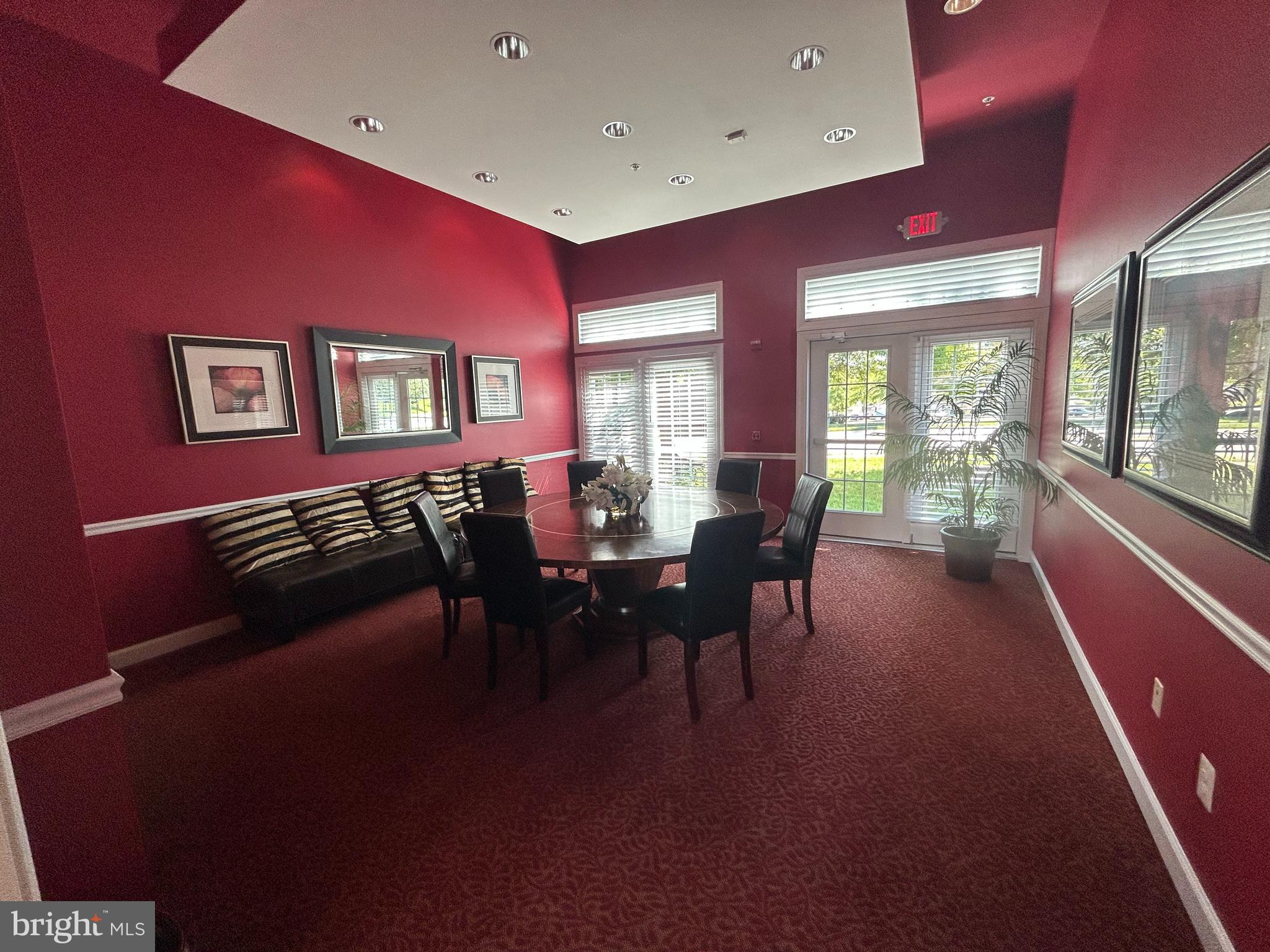 WAVERLY WOODS - Residential