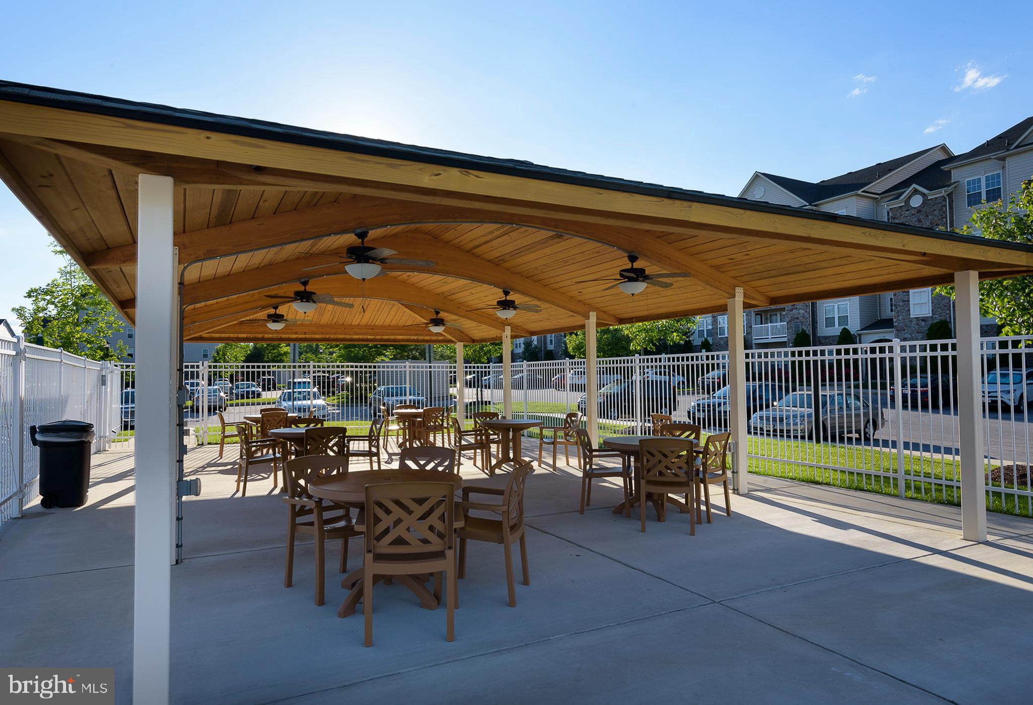 WAVERLY WOODS - Residential