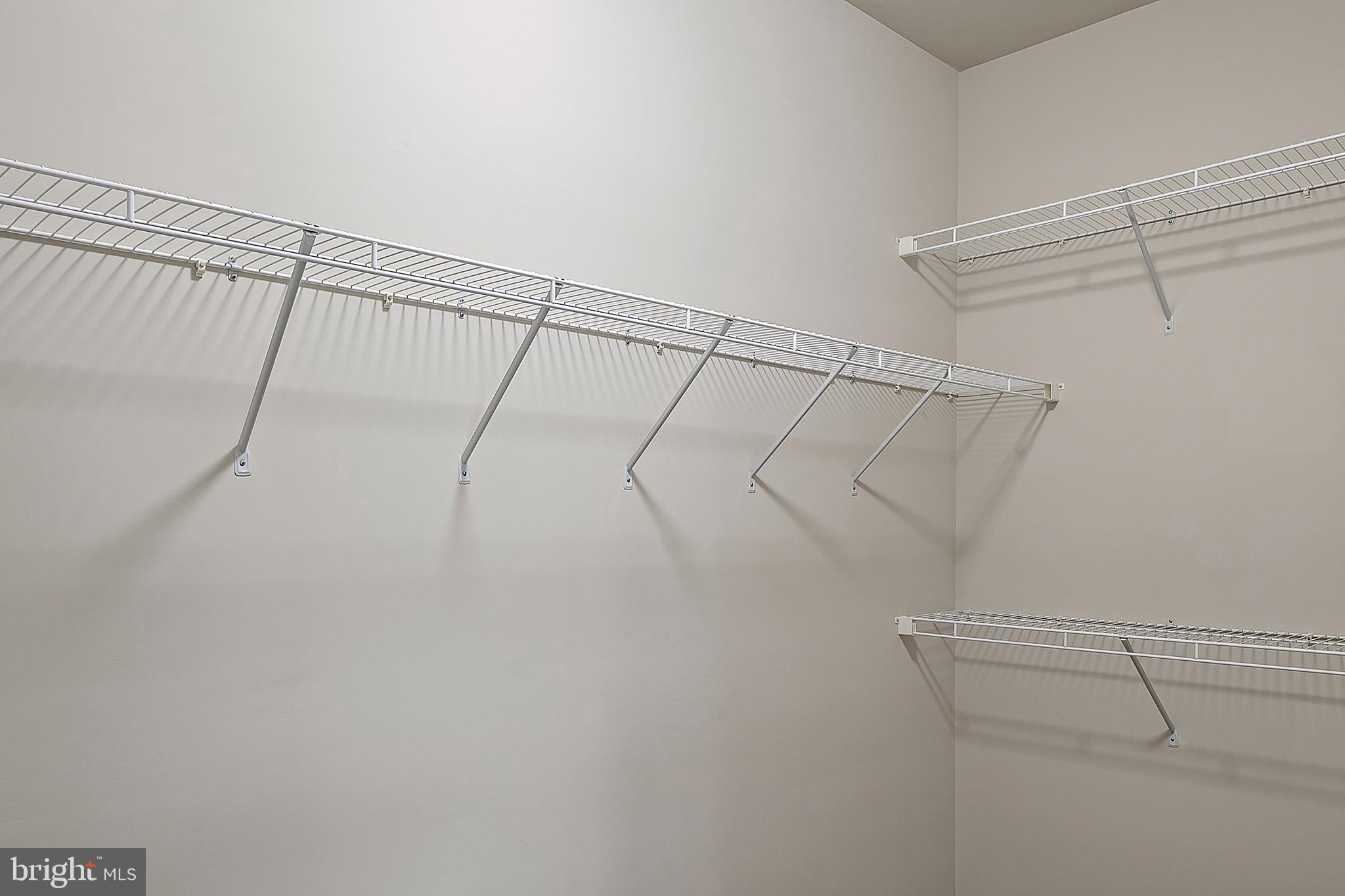 WAVERLY WOODS - Residential