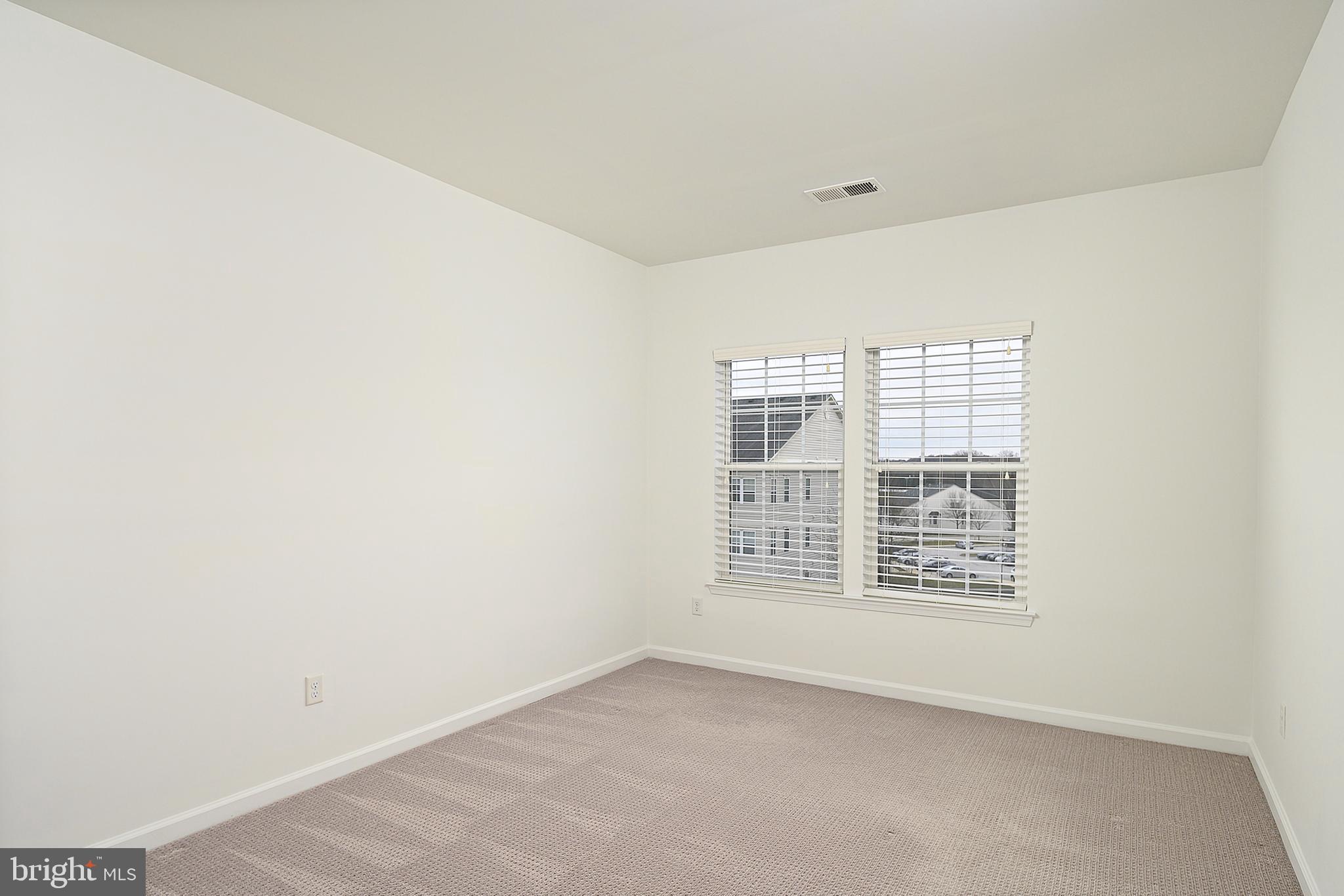 WAVERLY WOODS - Residential