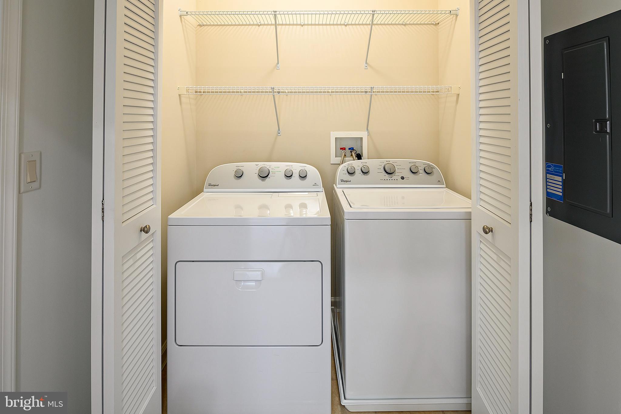 WAVERLY WOODS - Residential