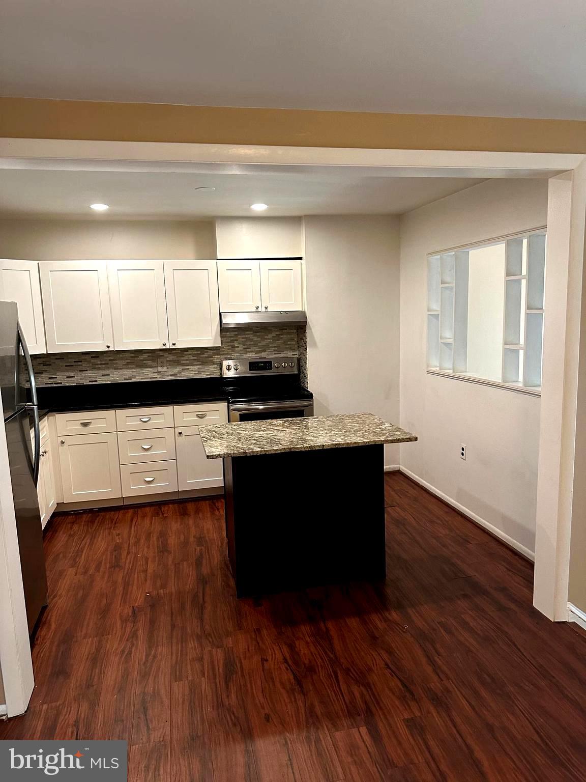 PROPHECY - Residential Lease