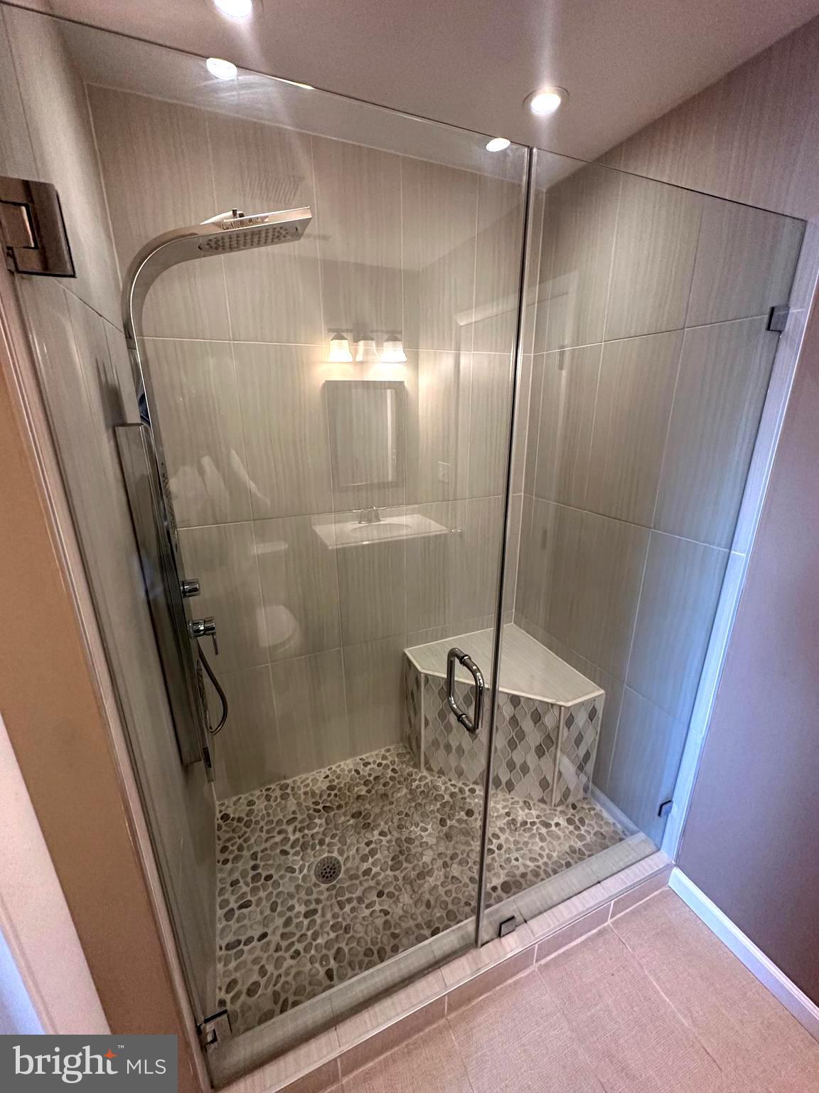 PROPHECY - Residential Lease