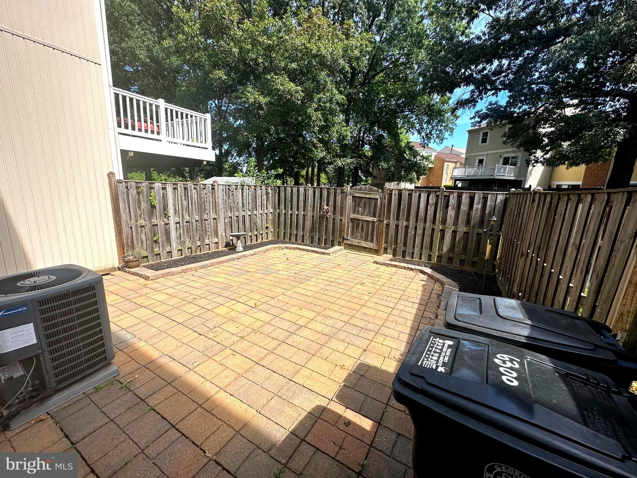 PROPHECY - Residential Lease