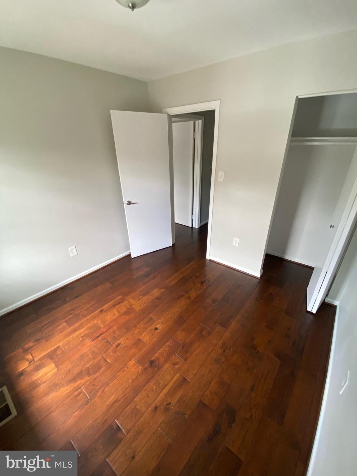 STONEHENGE - Residential Lease