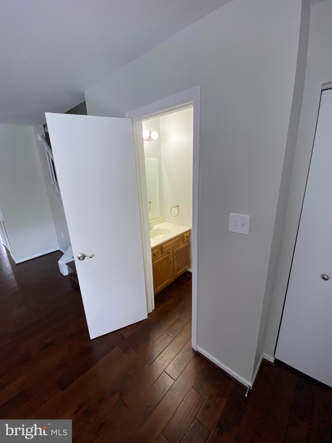 STONEHENGE - Residential Lease