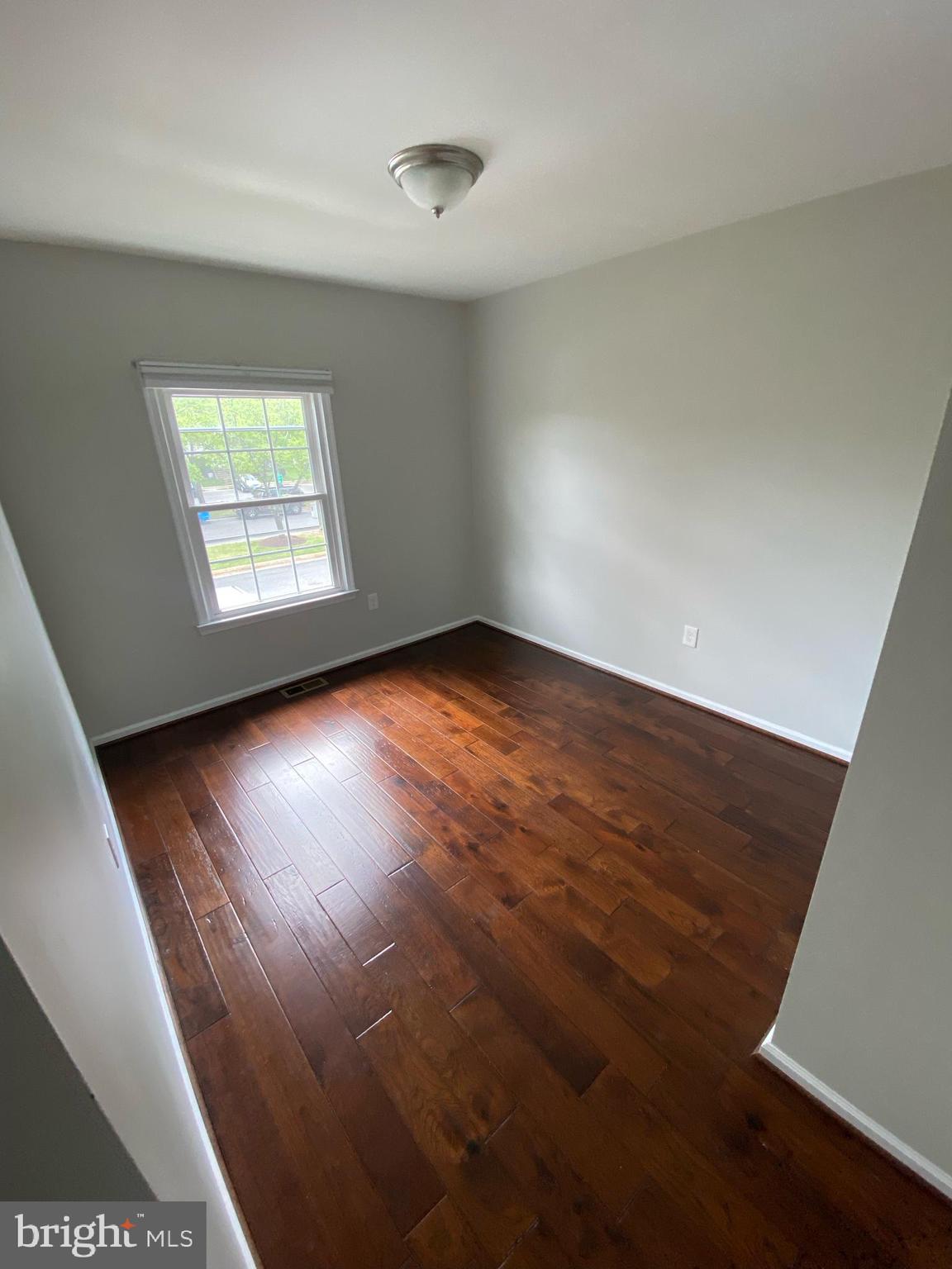 STONEHENGE - Residential Lease