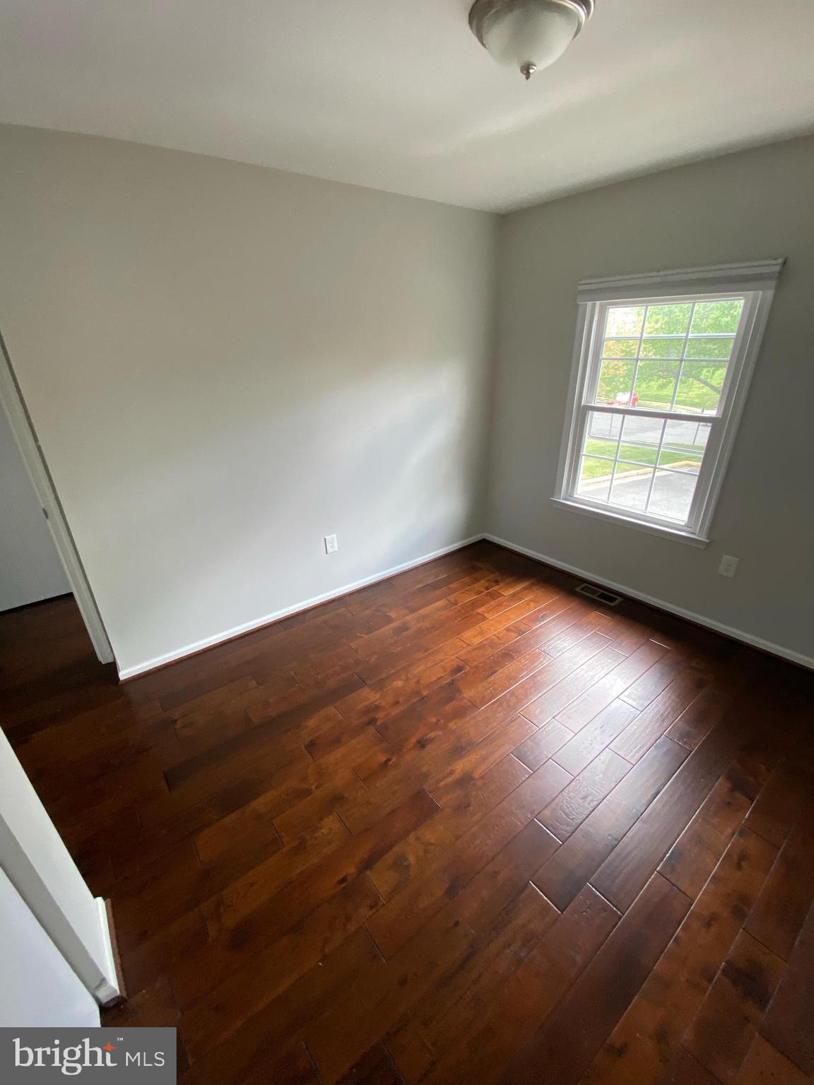 STONEHENGE - Residential Lease