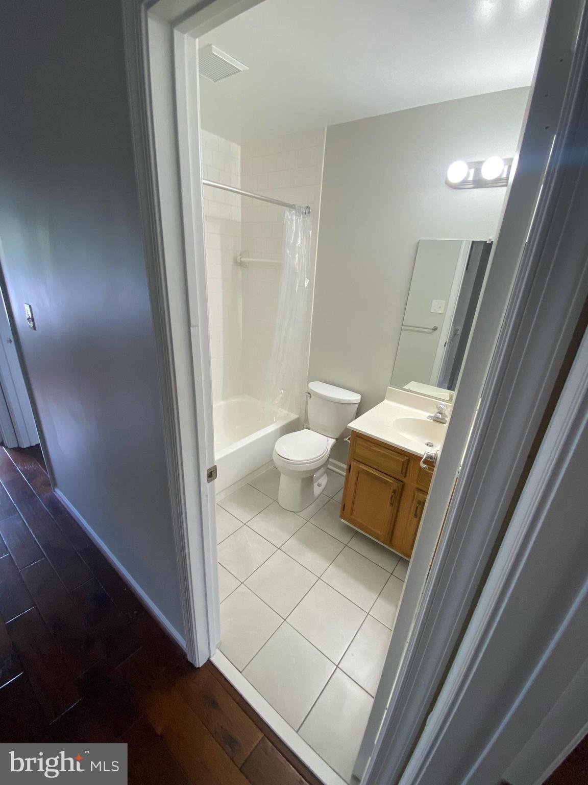 STONEHENGE - Residential Lease