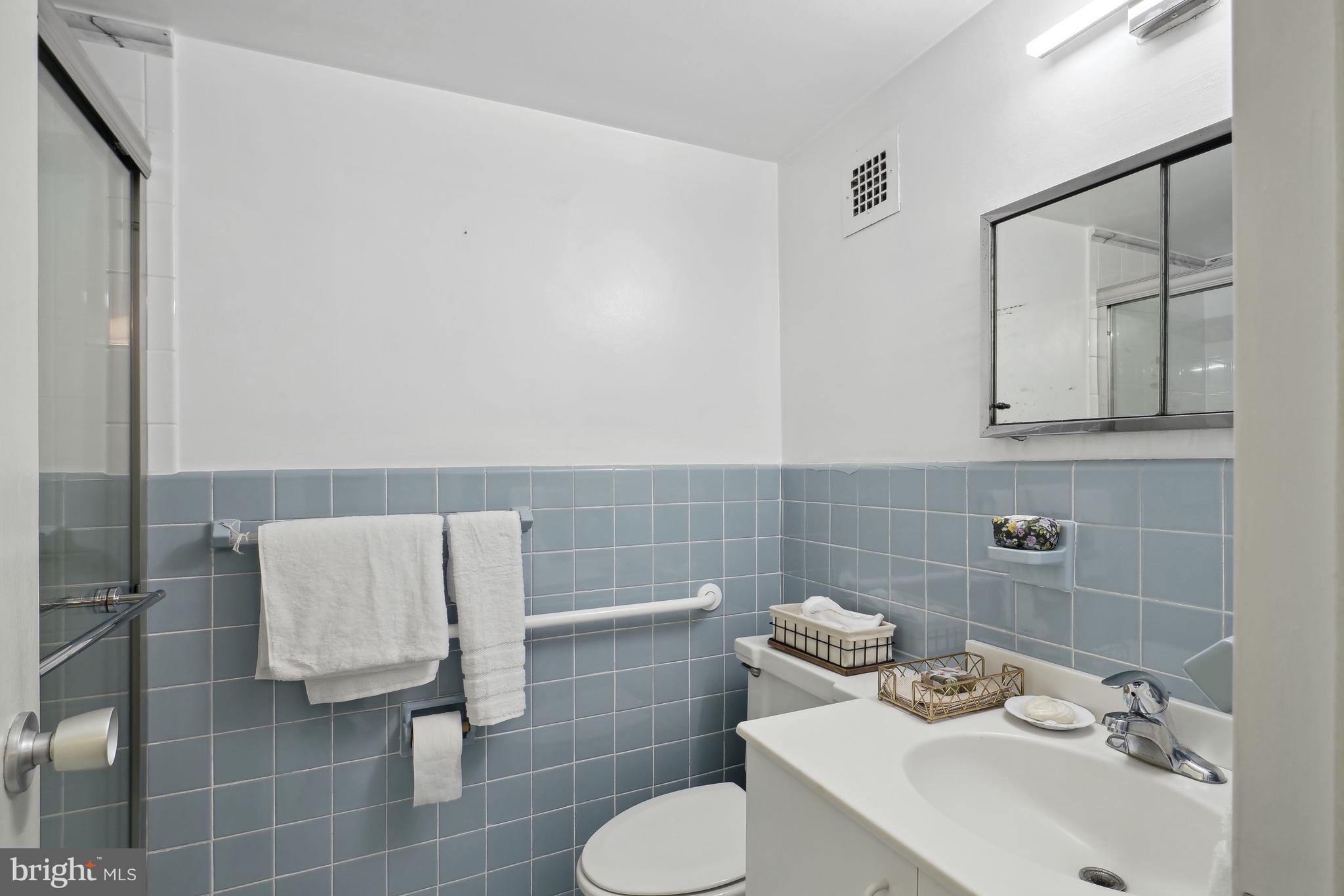 KENWOOD HOUSE - Residential