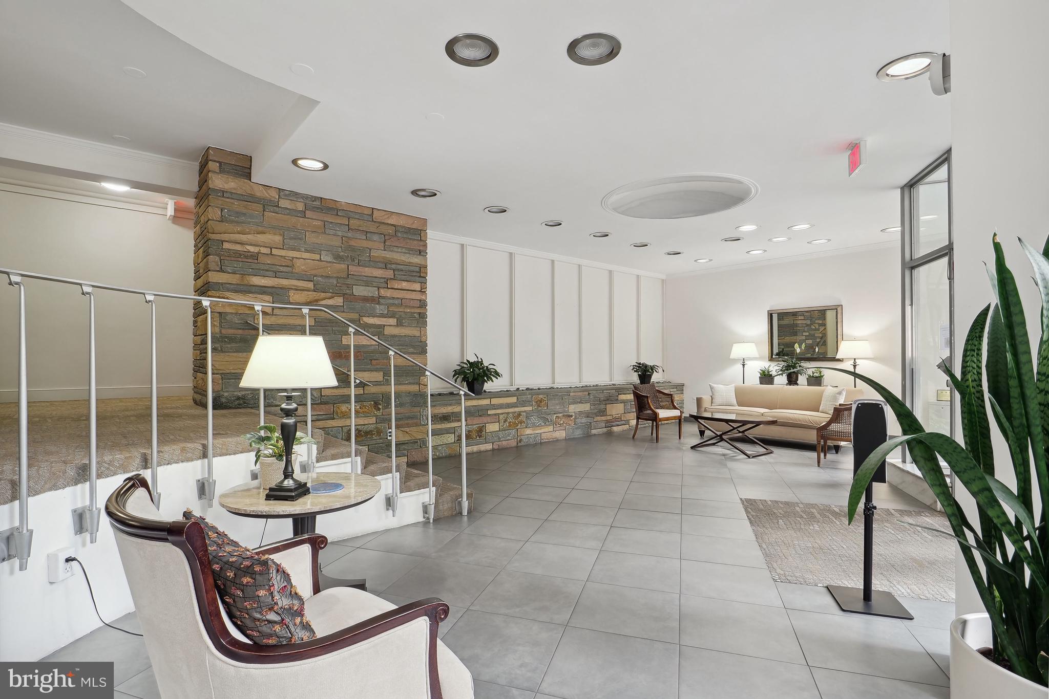 KENWOOD HOUSE - Residential