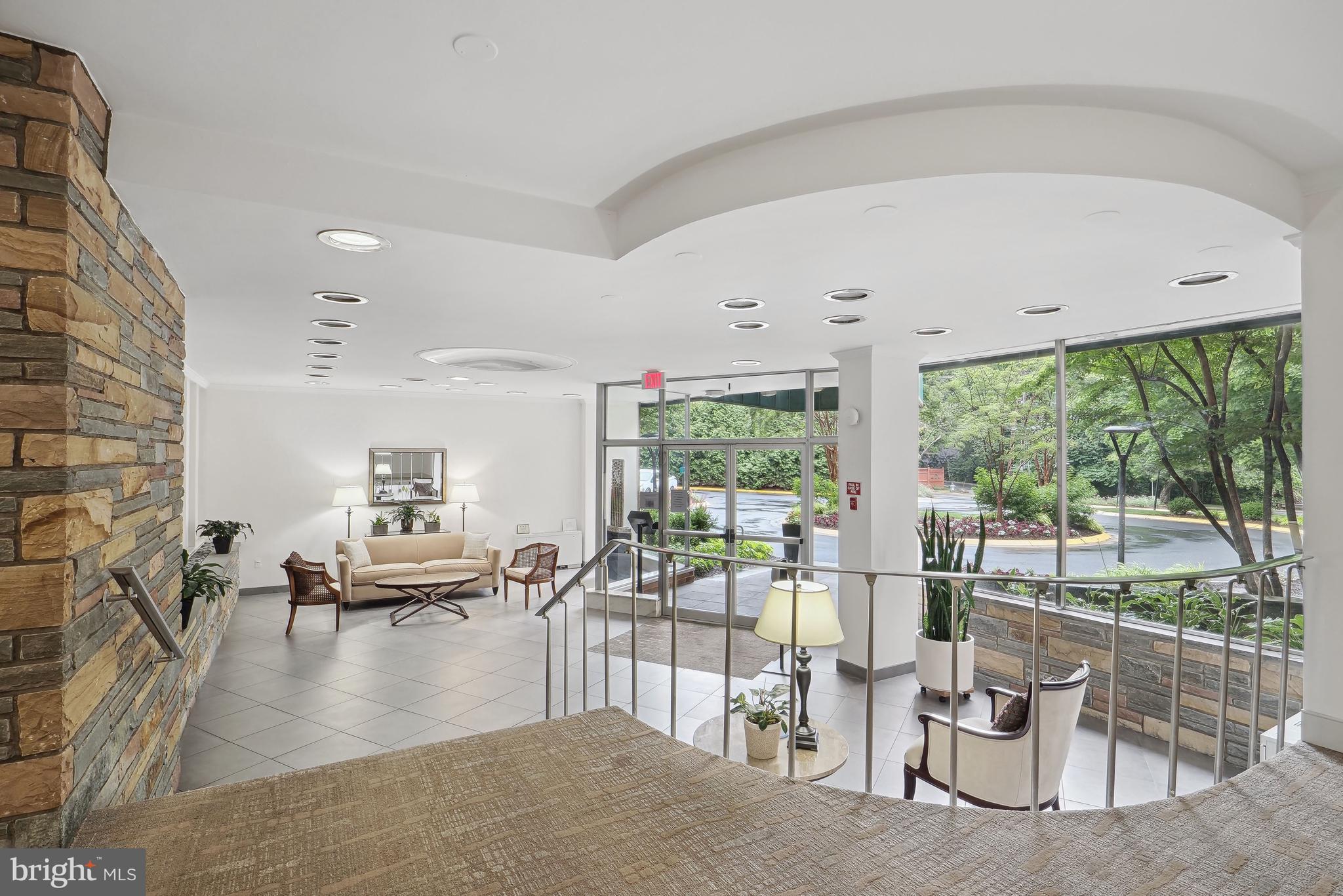 KENWOOD HOUSE - Residential