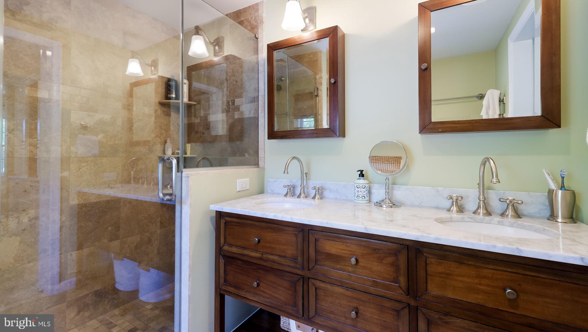 FOXCROFT - Residential
