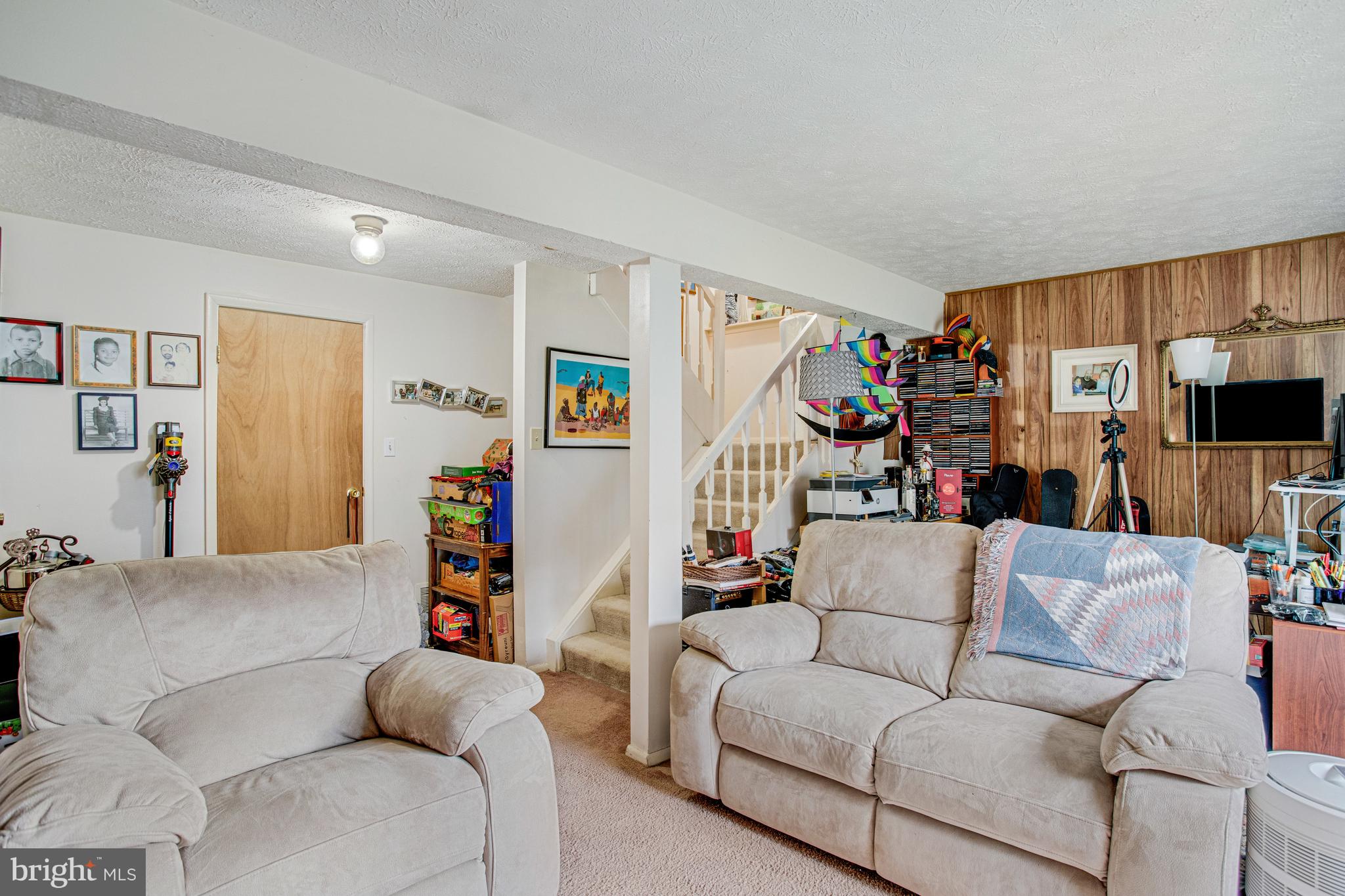 ASHTON VILLAGE - Residential