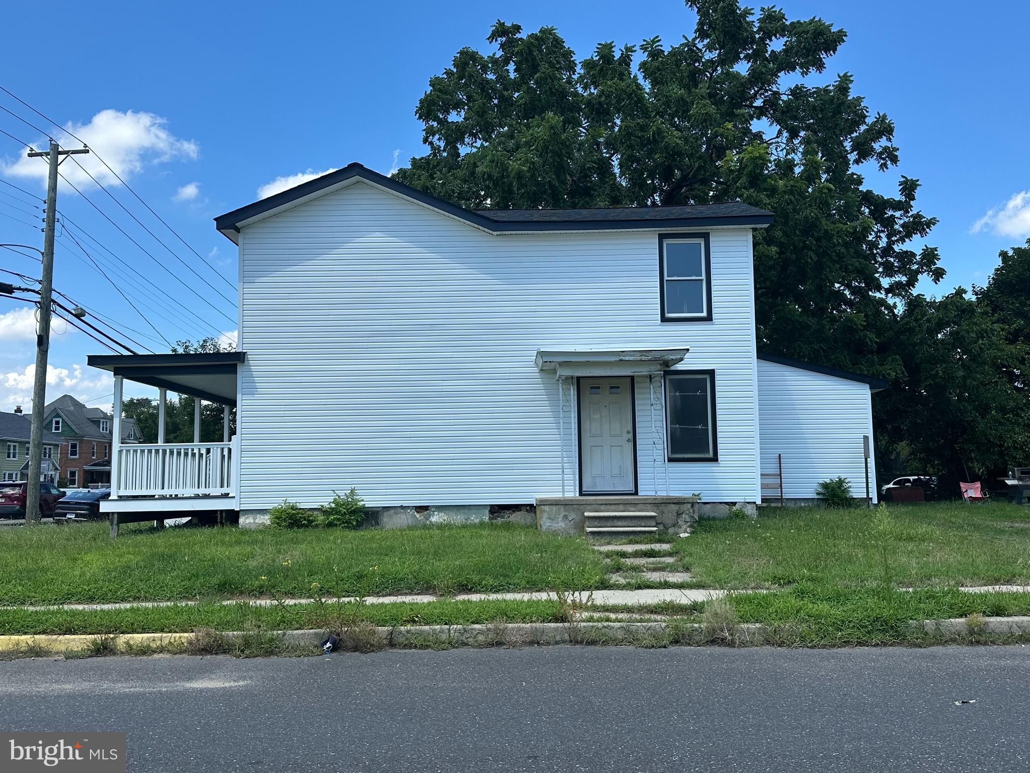 305 N DELSEA DRIVE