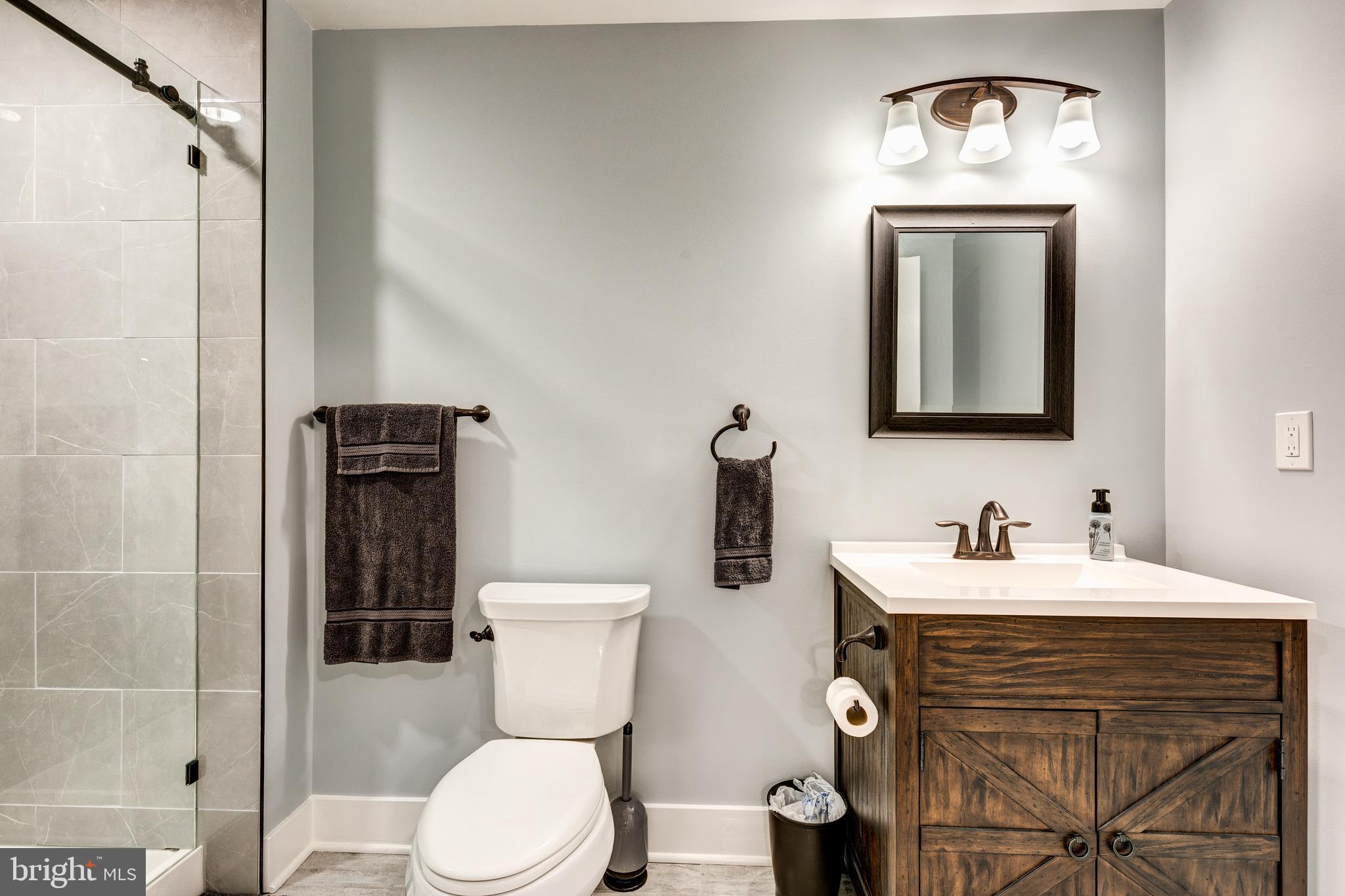 BOB EL FARMS - Residential