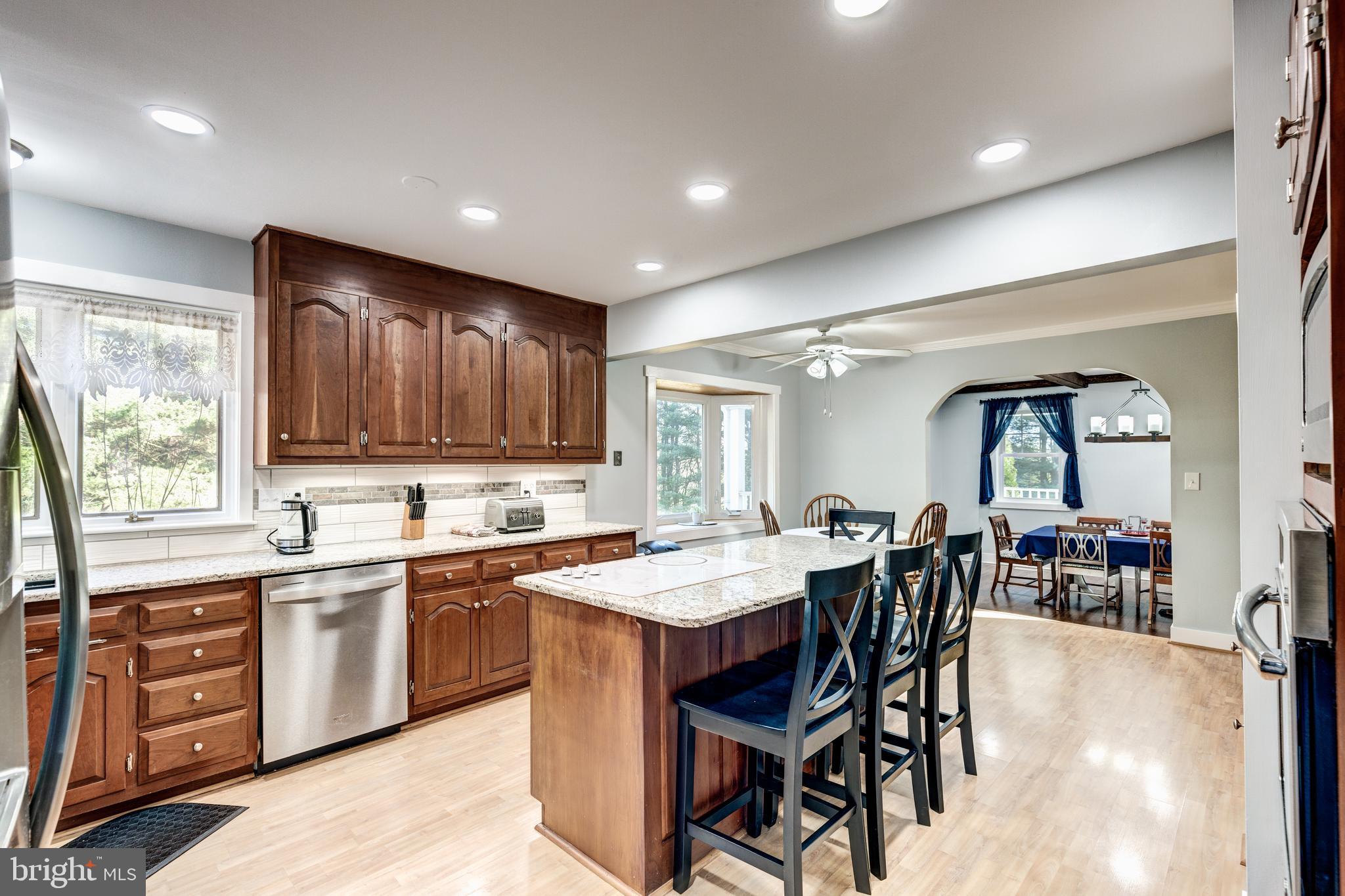 BOB EL FARMS - Residential