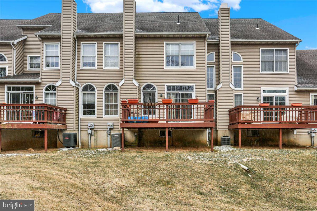 WYOMISSING COURT - Residential