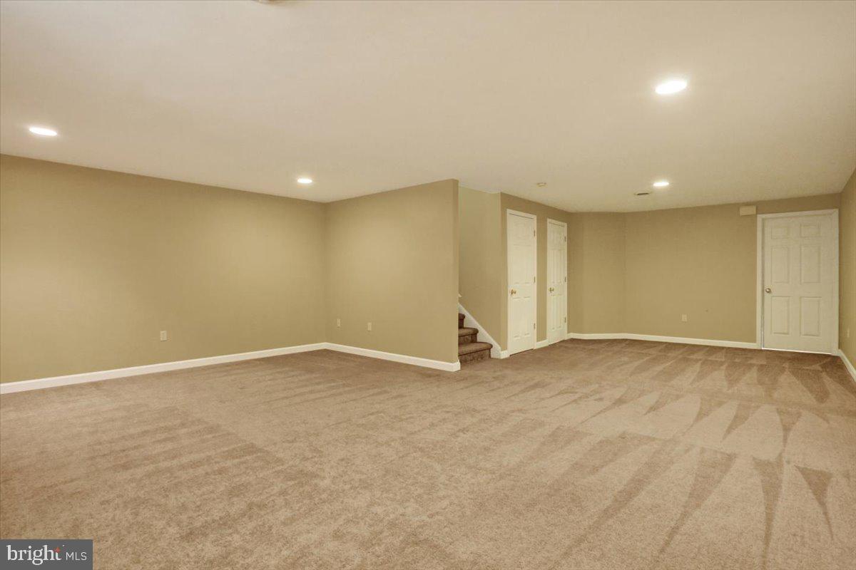 WYOMISSING COURT - Residential