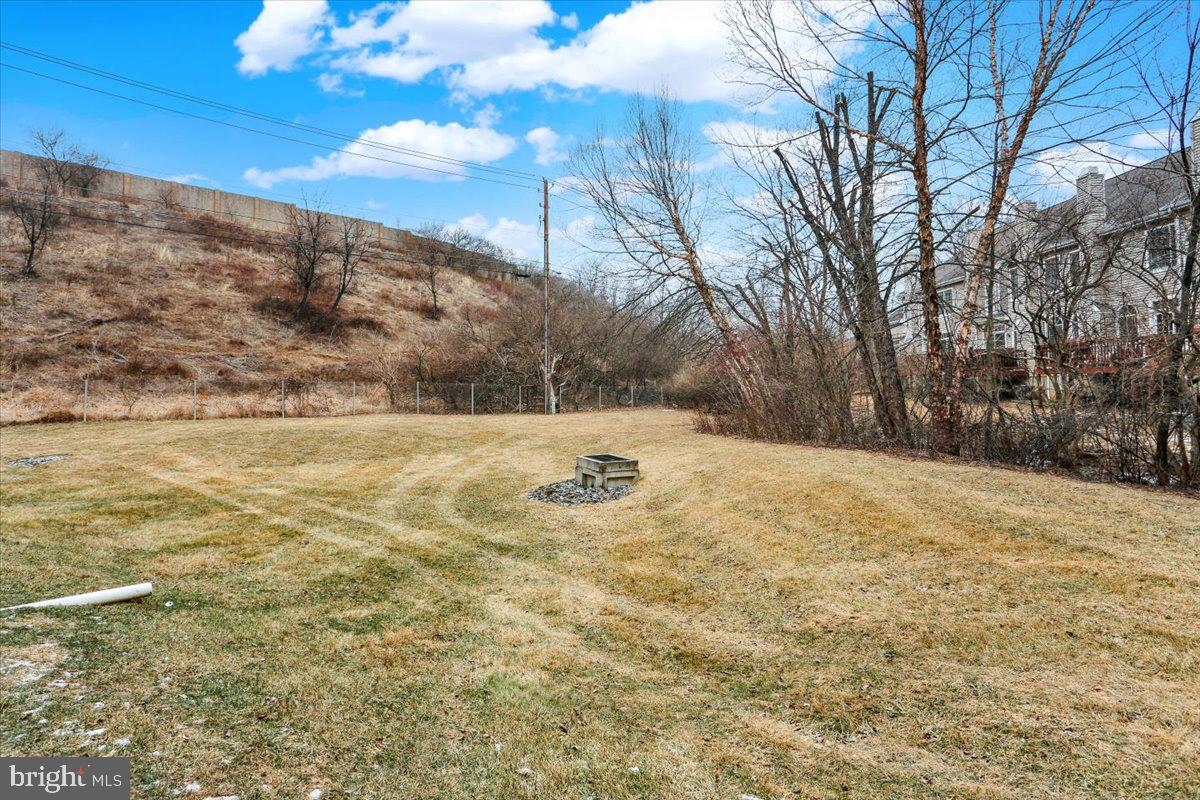 WYOMISSING COURT - Residential