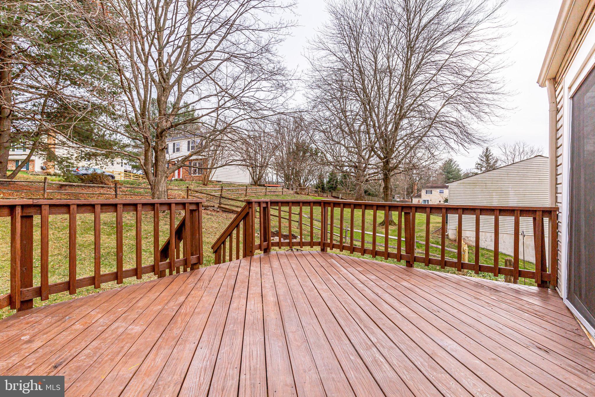 FOX MILL ESTATES - Residential