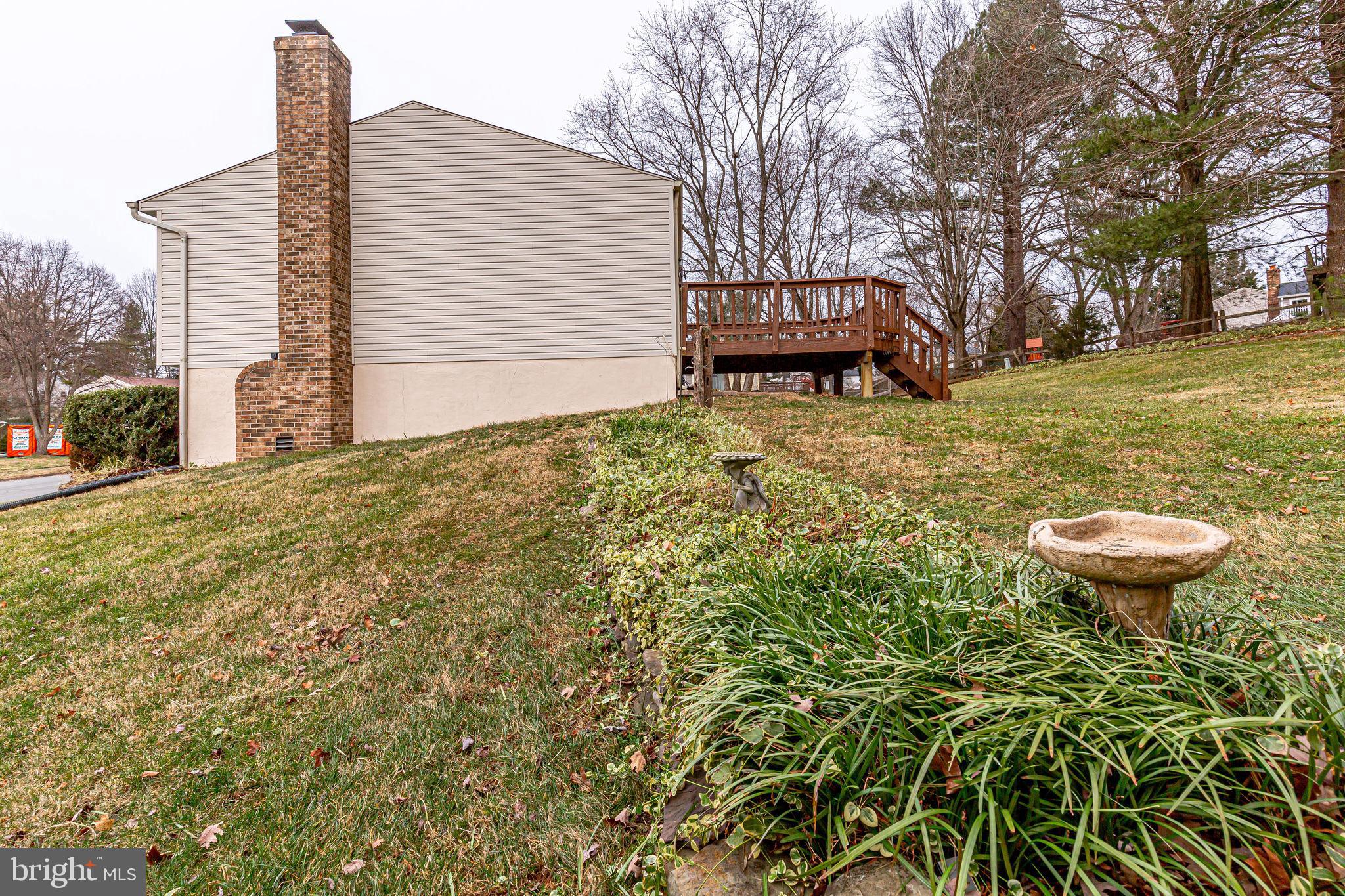 FOX MILL ESTATES - Residential