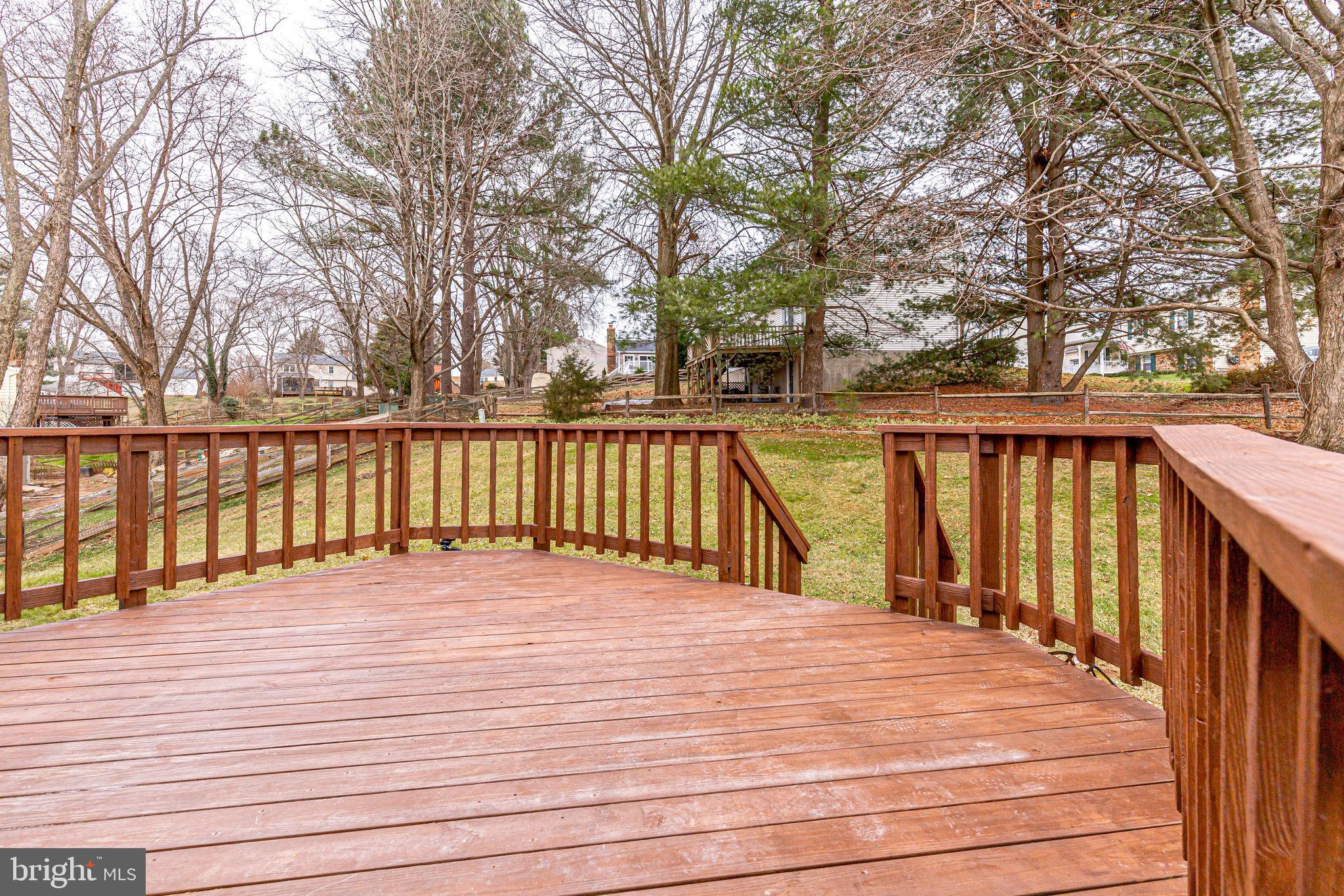 FOX MILL ESTATES - Residential