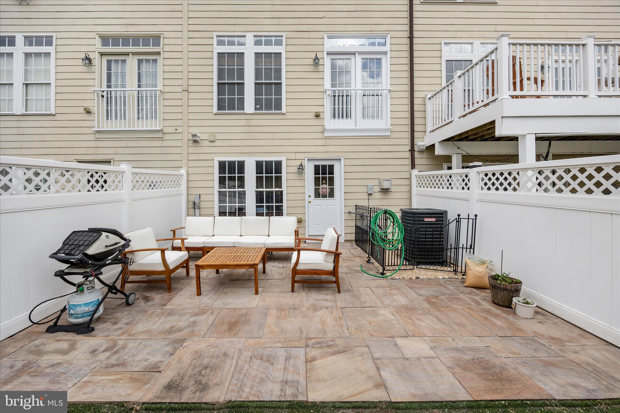 VILLAGES OF URBANA - Residential