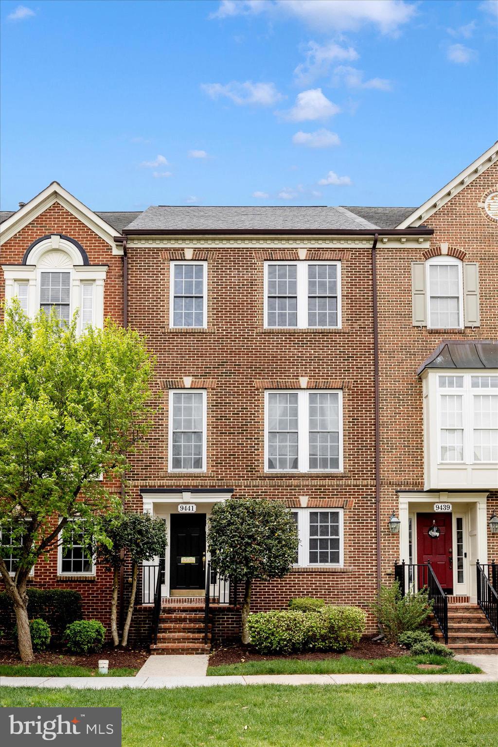 VILLAGES OF URBANA - Residential