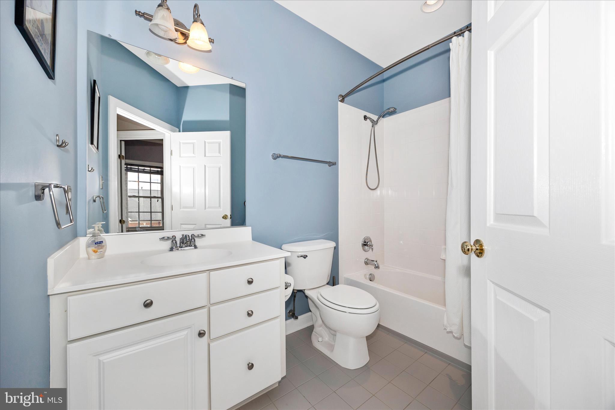 VILLAGES OF URBANA - Residential