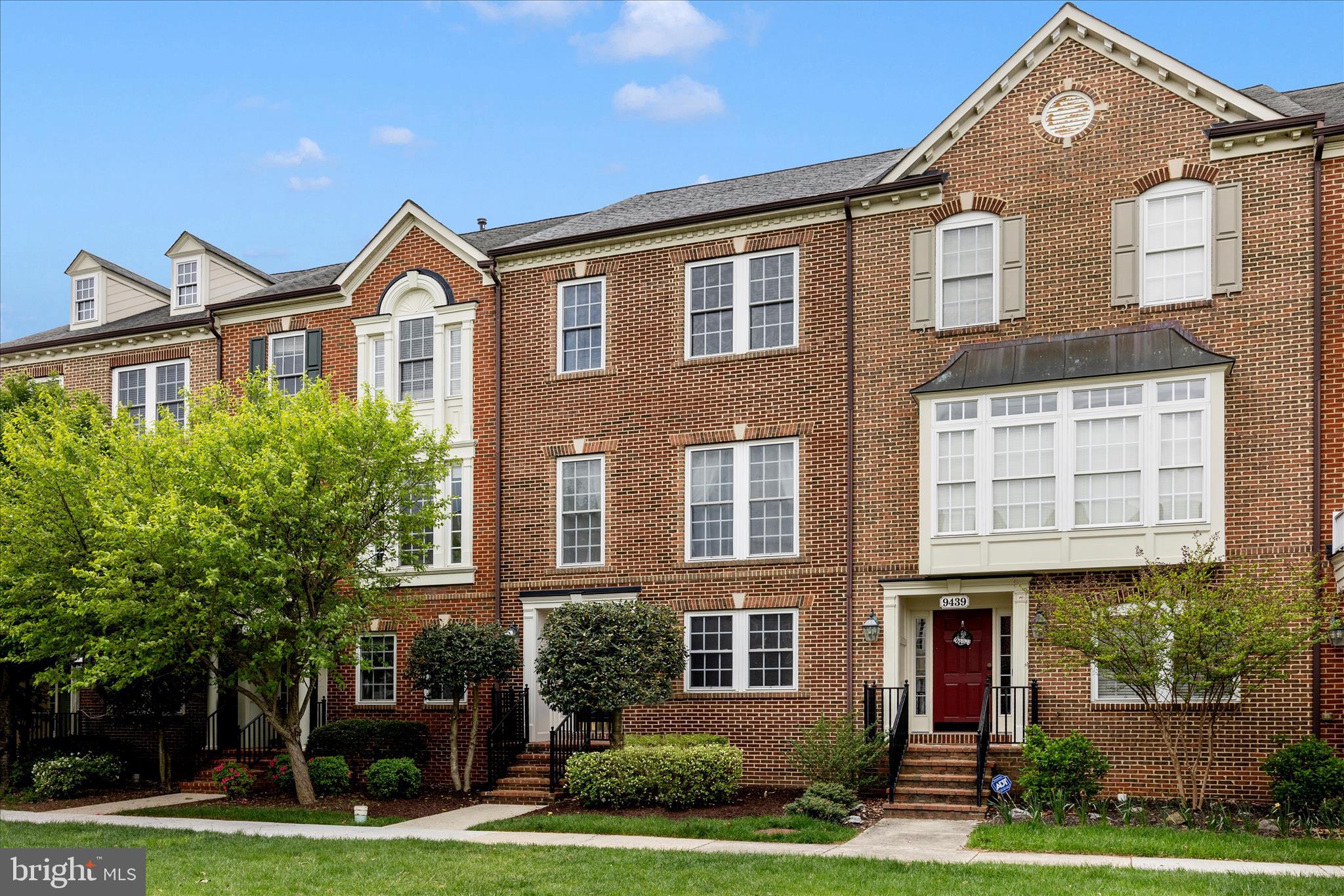 VILLAGES OF URBANA - Residential