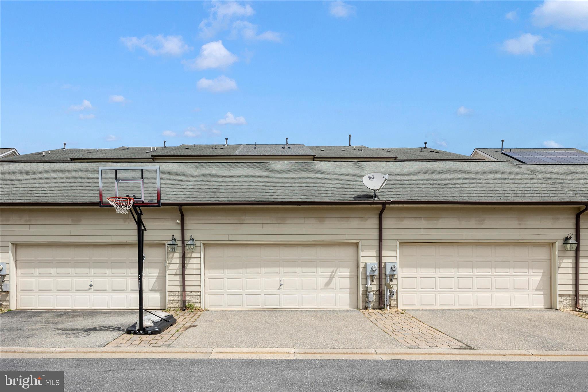 VILLAGES OF URBANA - Residential