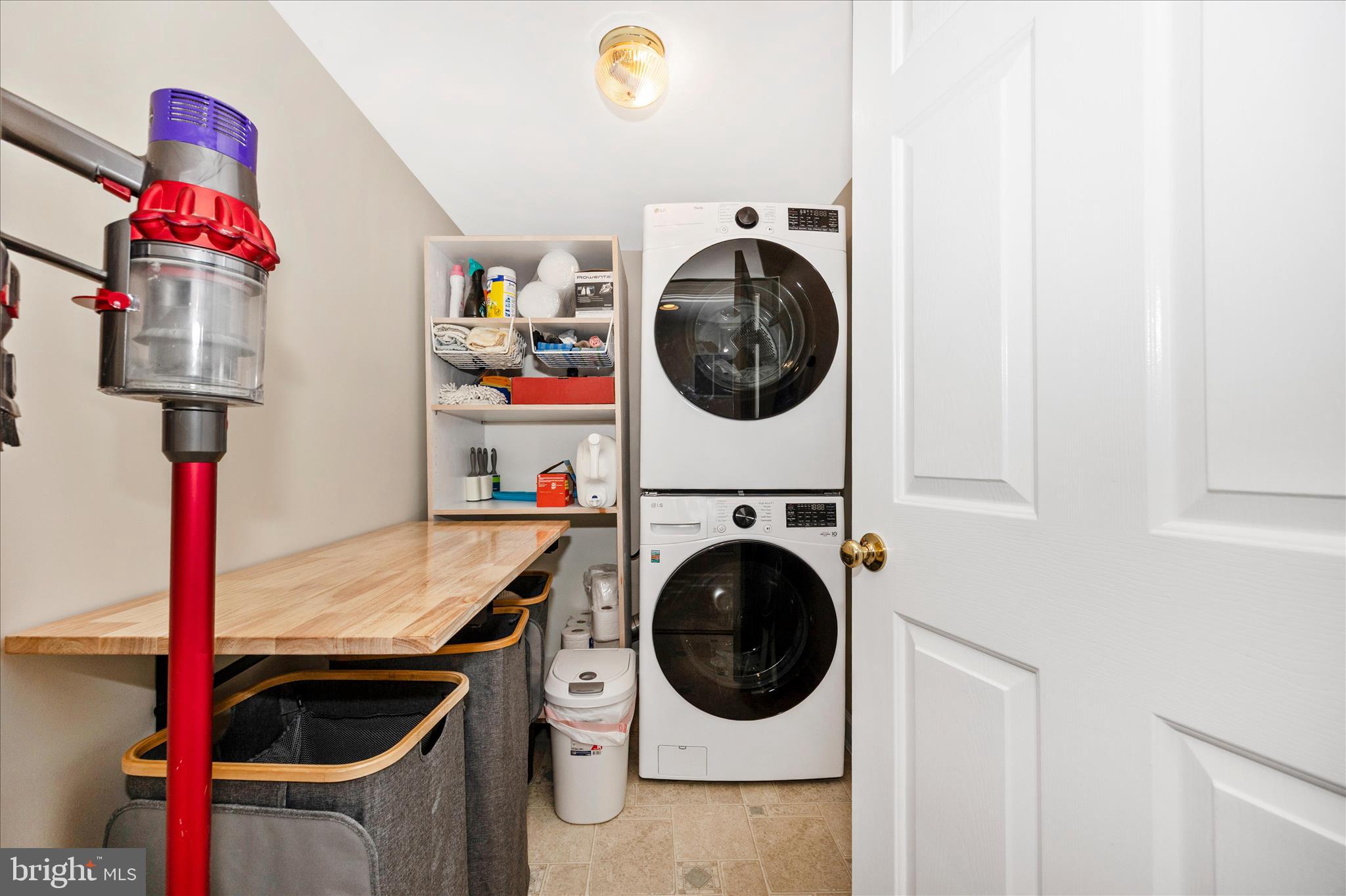 VILLAGES OF URBANA - Residential