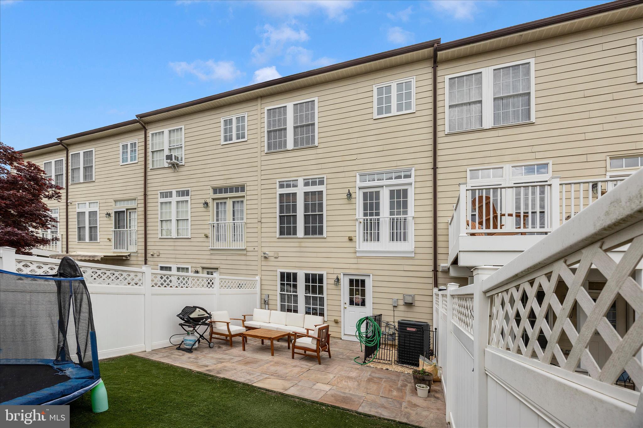 VILLAGES OF URBANA - Residential