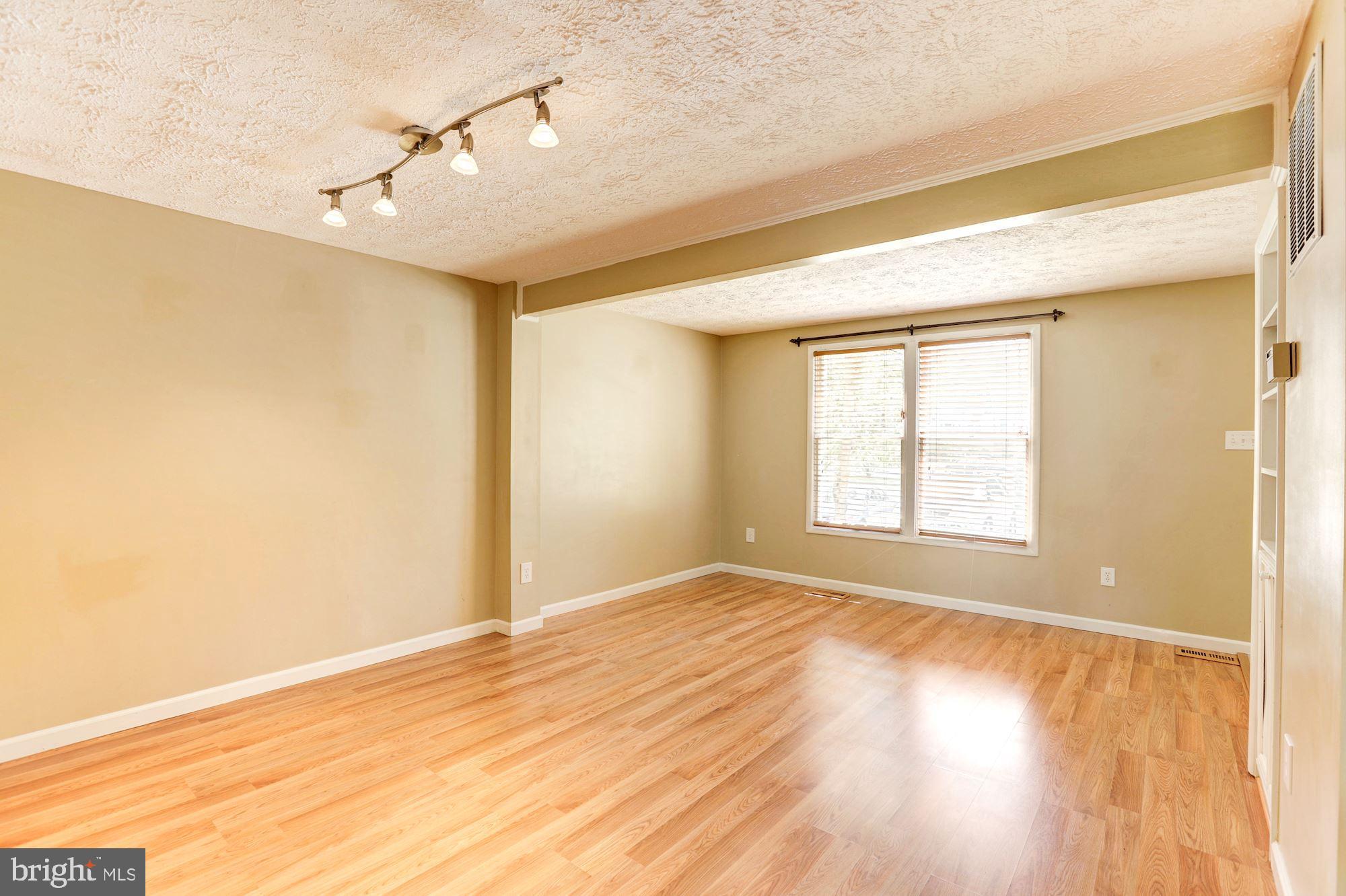 HERITAGE ESTATES - Residential