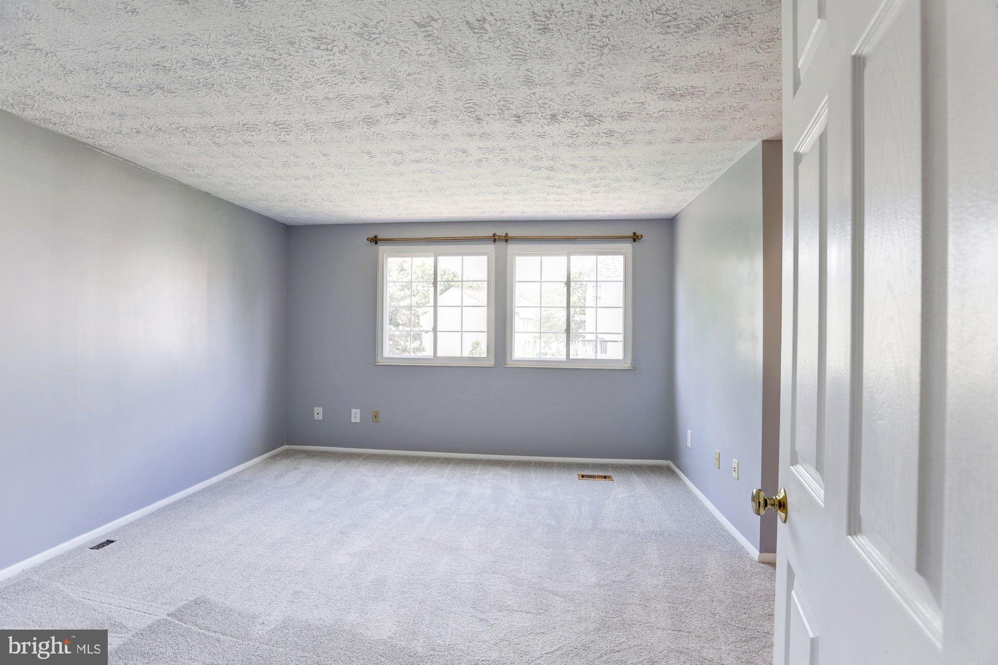 HERITAGE ESTATES - Residential