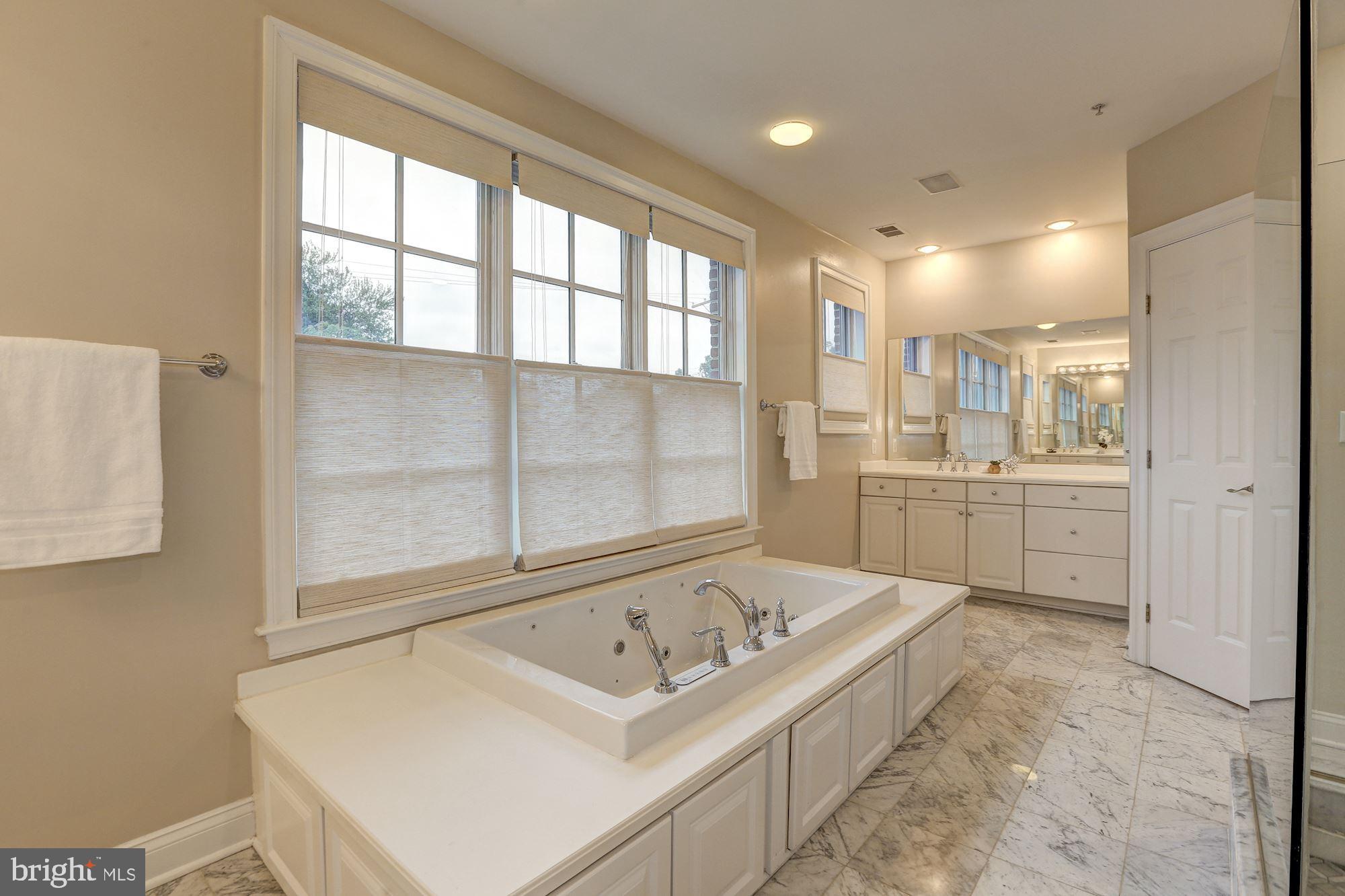 GLENBROOK VILLAGE - Residential