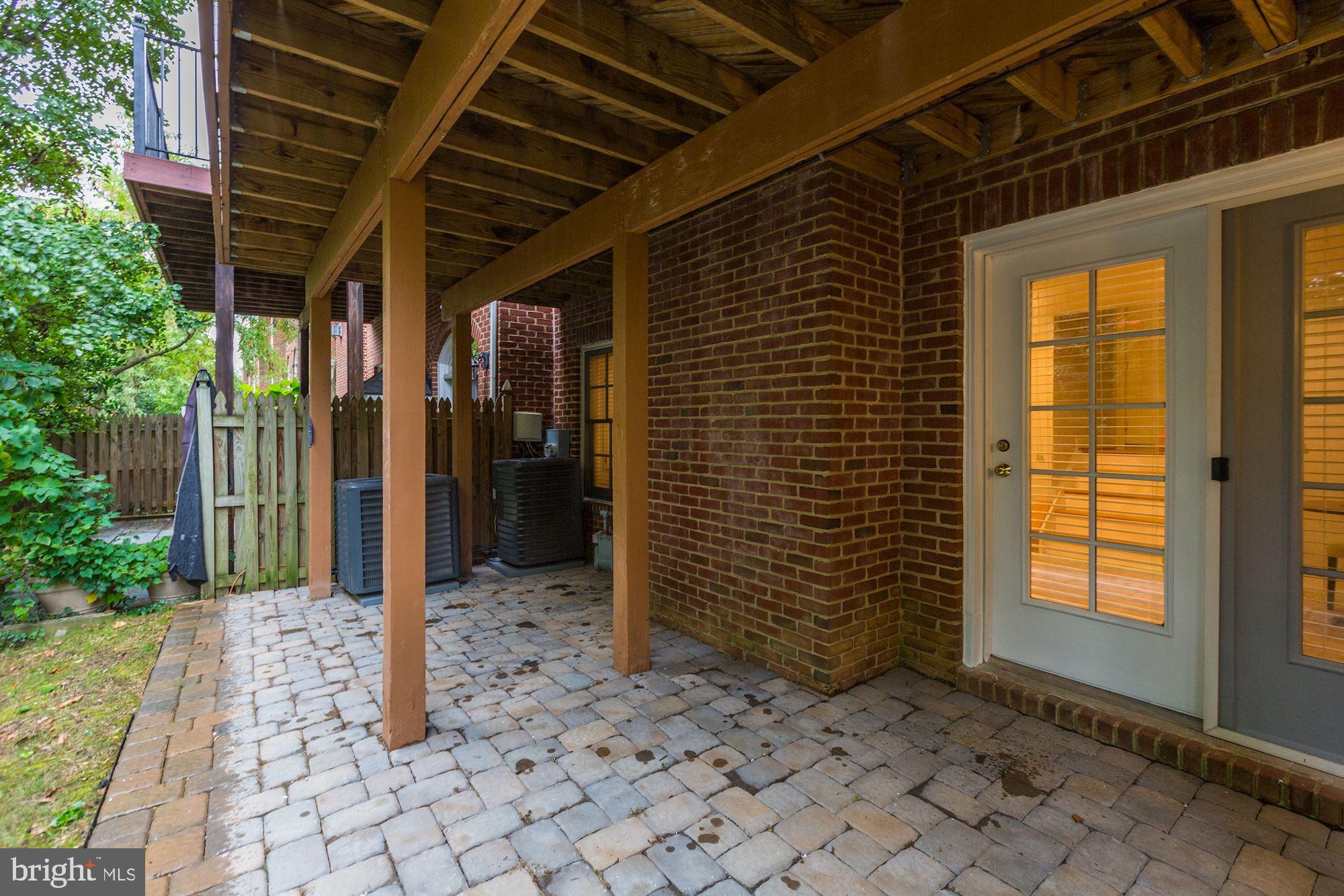 GLENBROOK VILLAGE - Residential