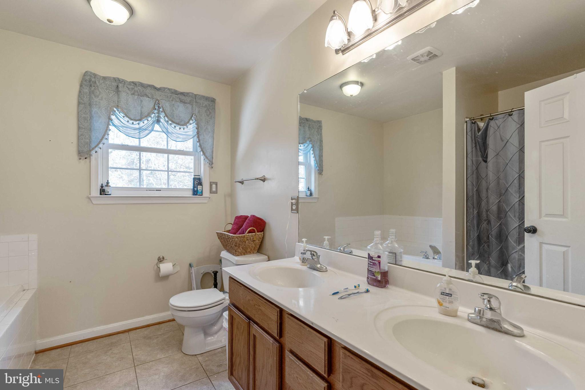 HANCOCK RUN ESTATES - Residential