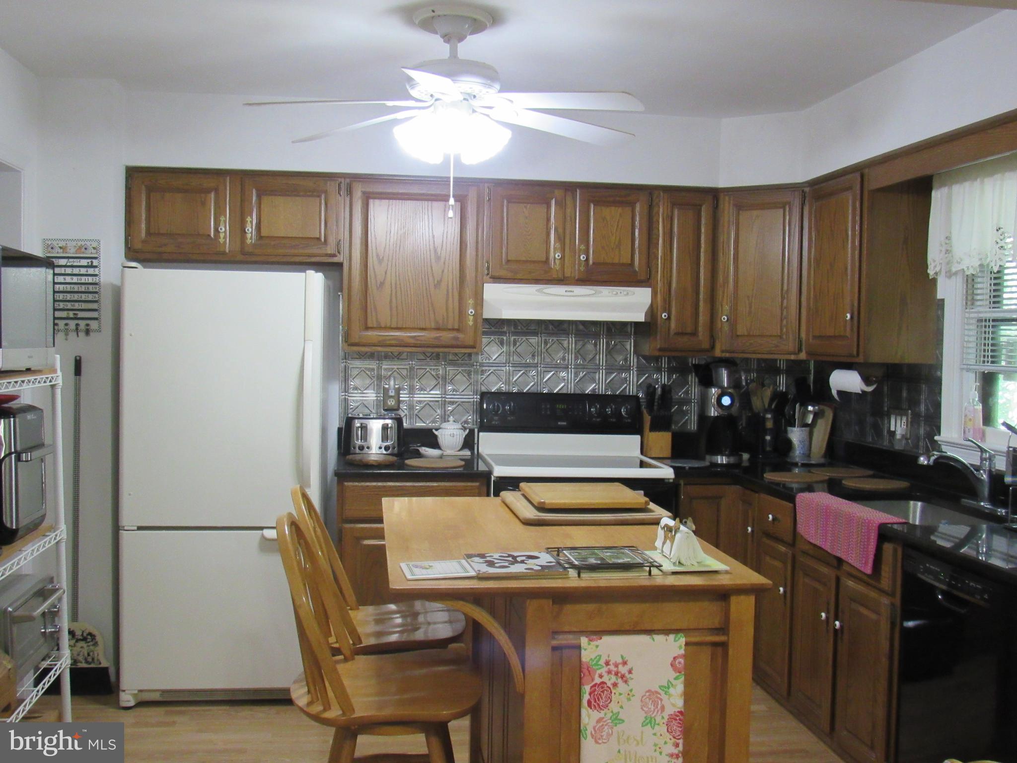 ALUM SPRING EAST - Residential