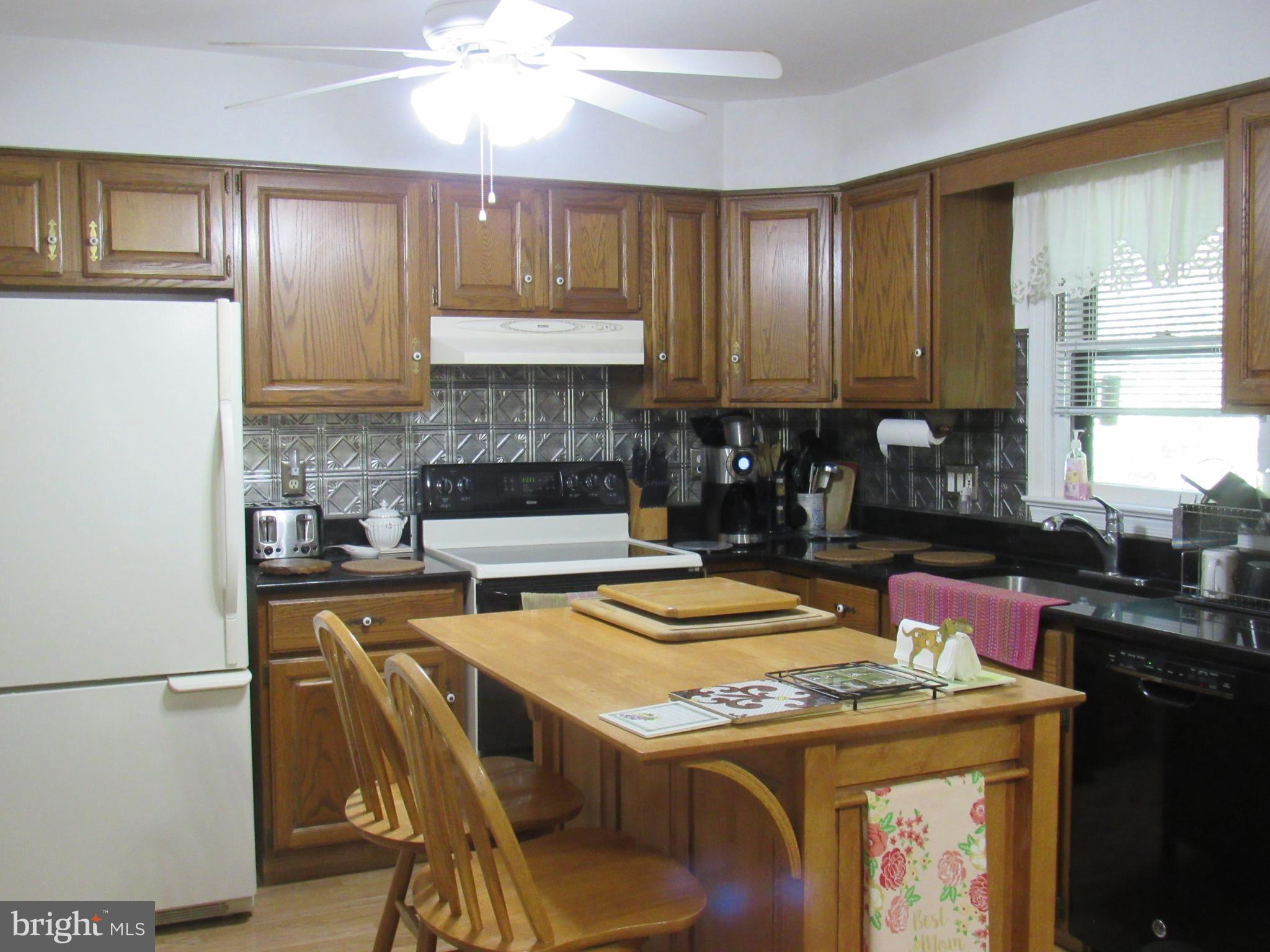 ALUM SPRING EAST - Residential