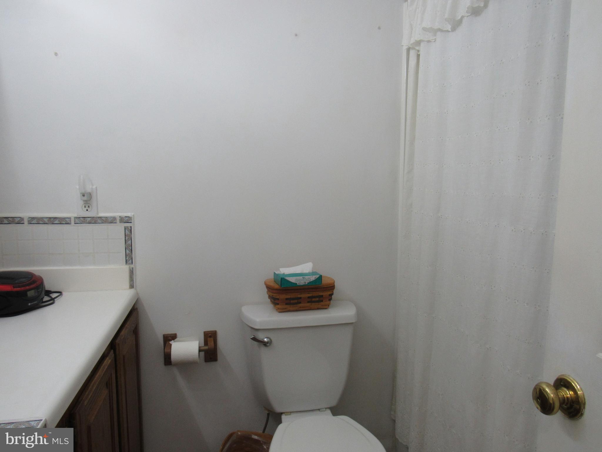 ALUM SPRING EAST - Residential