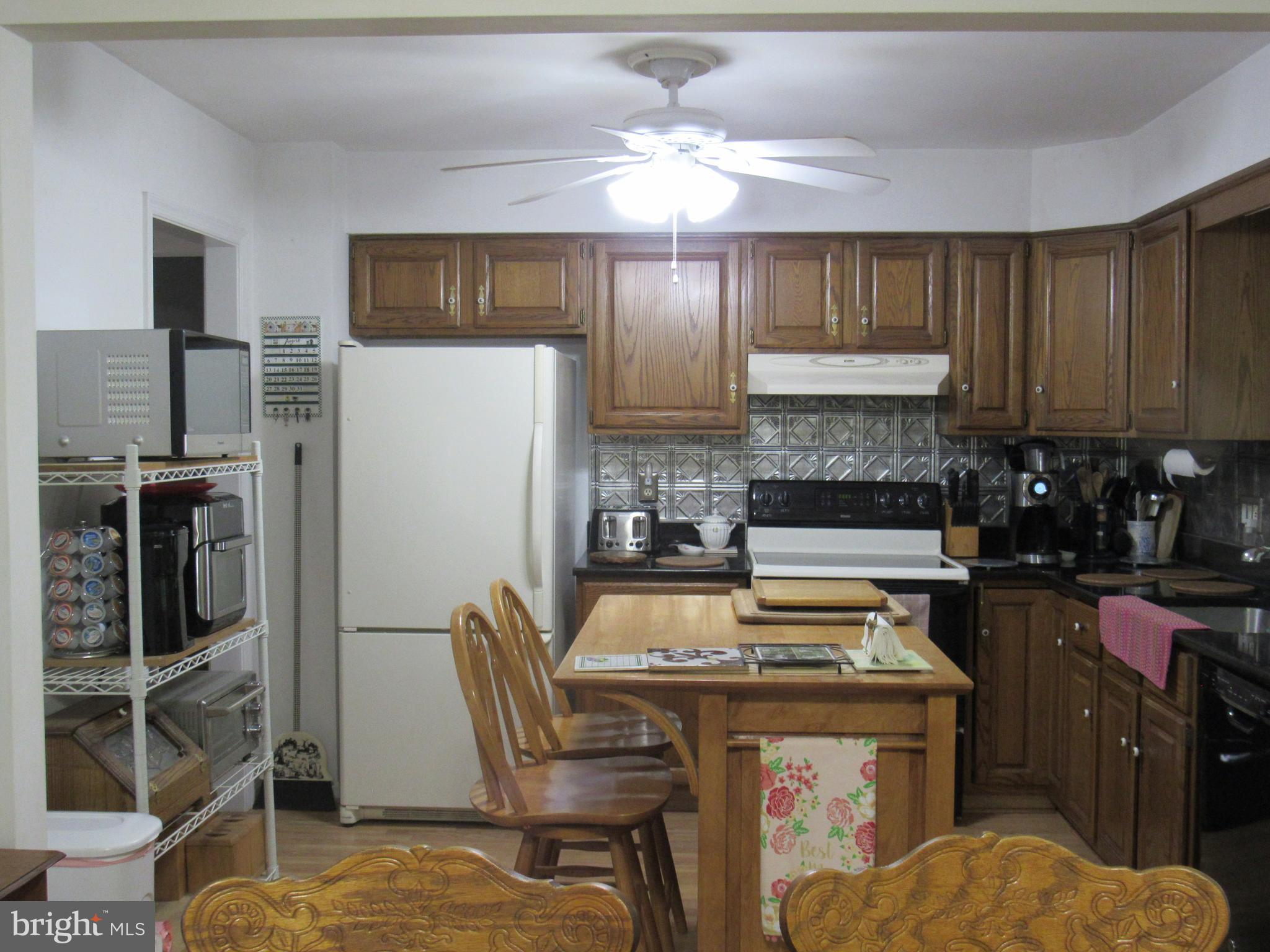 ALUM SPRING EAST - Residential