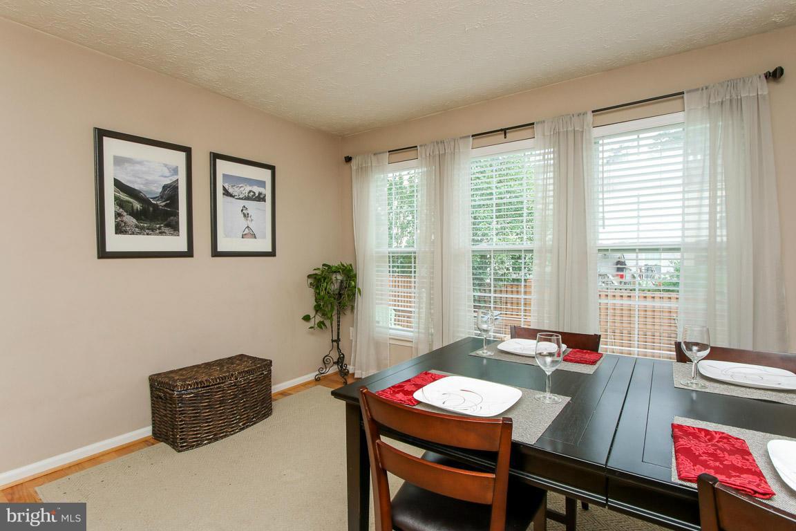 PINEY ORCHARD - Residential