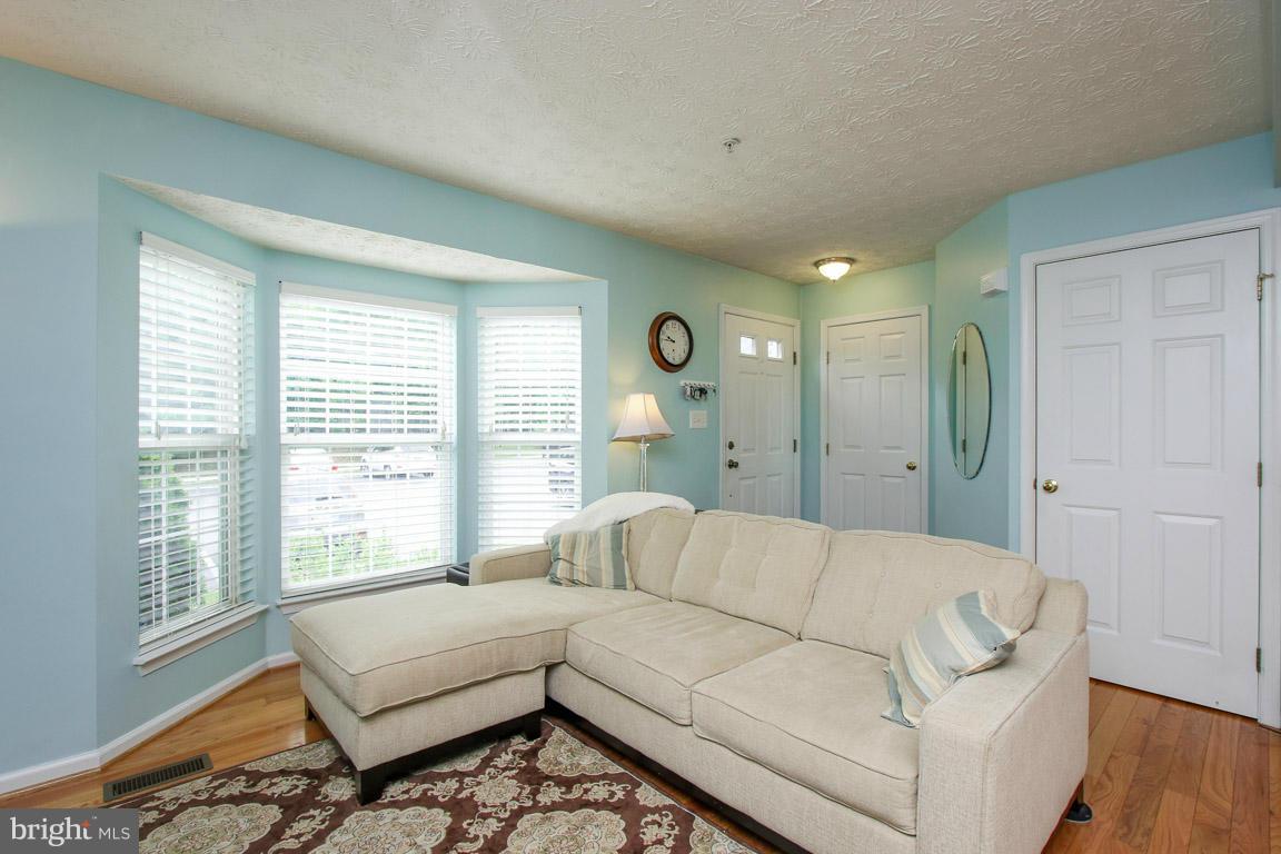 PINEY ORCHARD - Residential