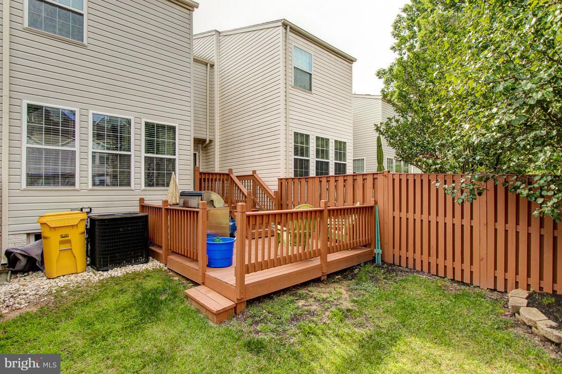 PINEY ORCHARD - Residential