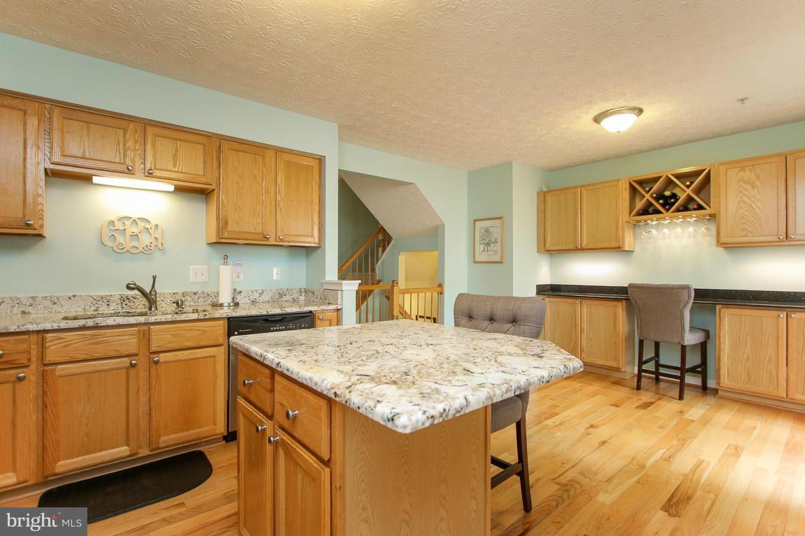 PINEY ORCHARD - Residential