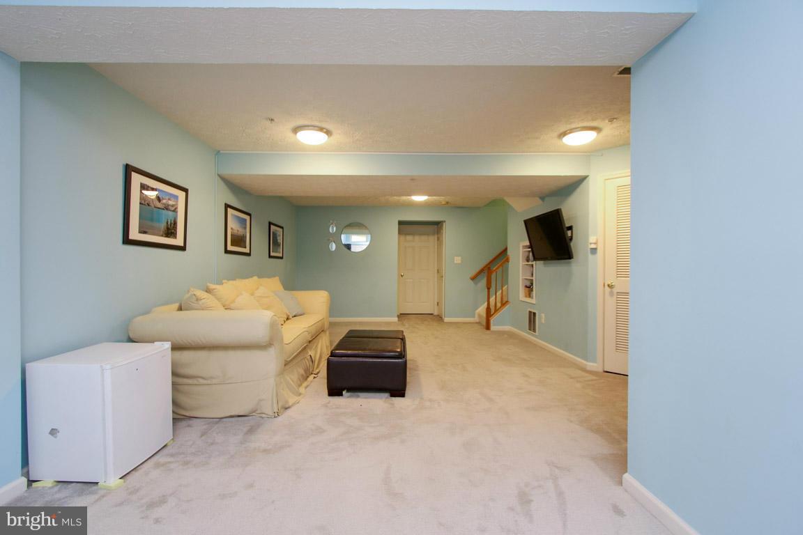 PINEY ORCHARD - Residential