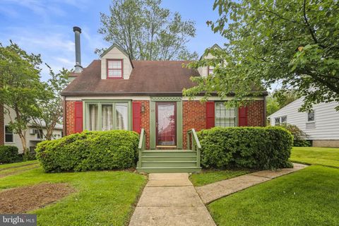 29 COLONIAL DRIVE LINTHICUM HEIGHTS MD 21090