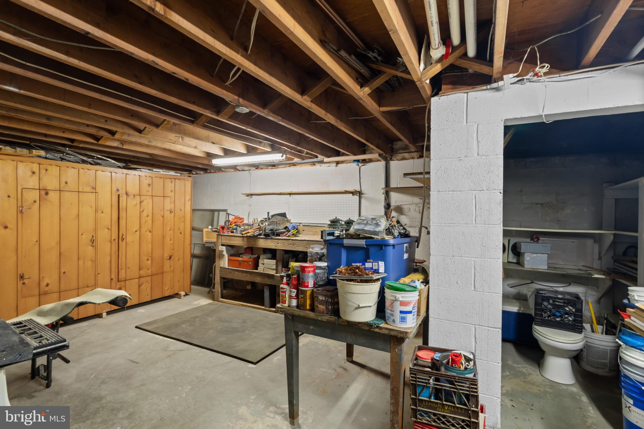 SULLIVAN HEIGHTS - Residential